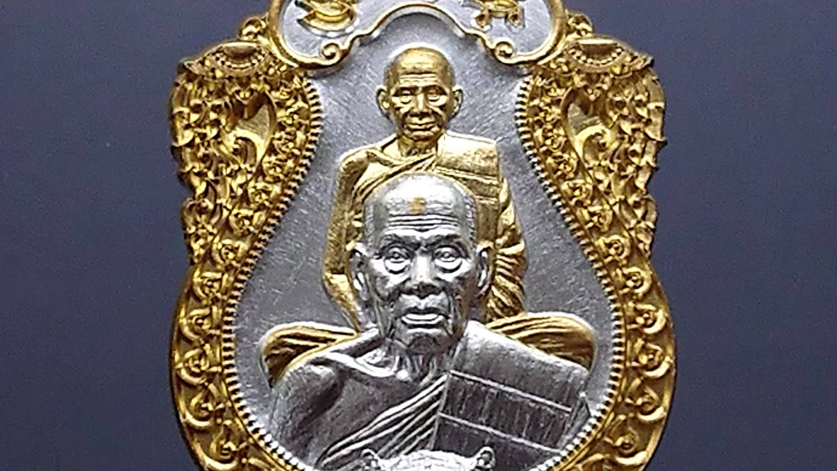 เหรียญเสมาเสือคาบดาบ 3 เนื้อ 2 K หลังเสือคู่ หลวงพ่อพัฒน์ วัดห้วยด้วน โคท 346 (SKU-03504)