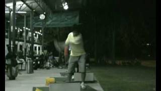 ภาพขนาดย่อของวิดีโอ: ดู Clip วงสวิงที่ดี clip07 โดย bank_front