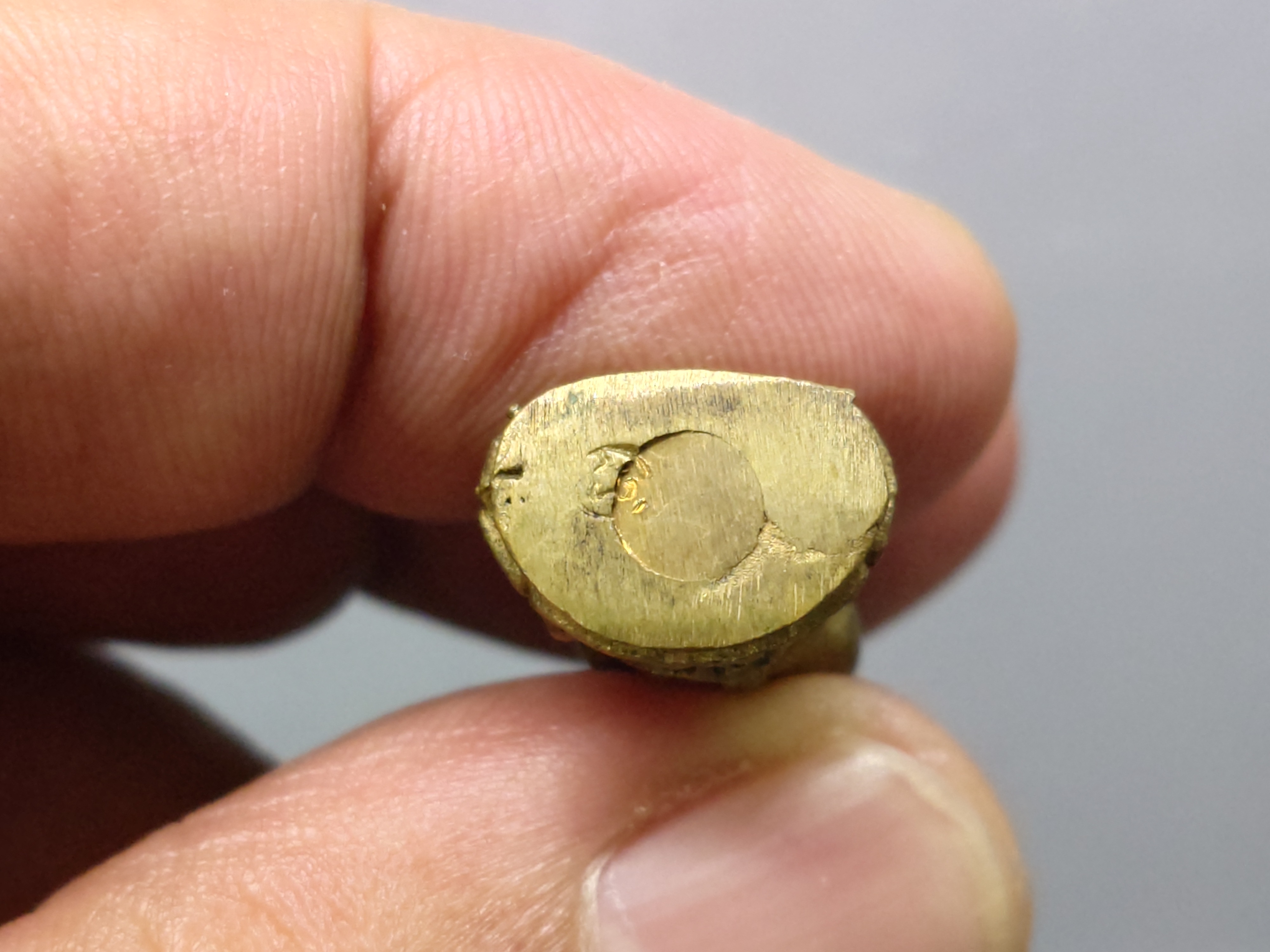 พระกริ่งไพรีพินาศ ญสส สมเด็จพระญาณสังวรฯ เนื้อสำฤทธิ์ ขนาดสูง 2.8 เซน วัดบวรนิเวศวิหาร ปี2537 พร้อมกล่องเดิม