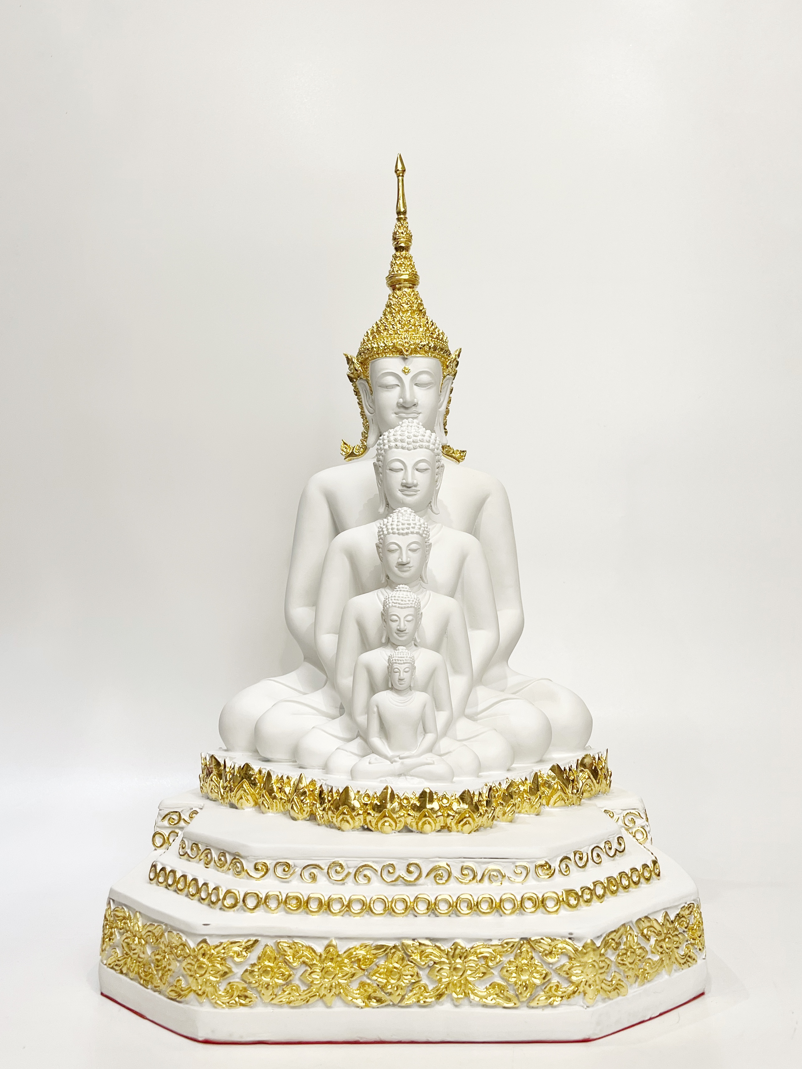 พระพุทธเจ้า 5 พระองค์ หน้าตัก 9 นิ้ว วัดพระธาตุผาซ่อนแก้ว