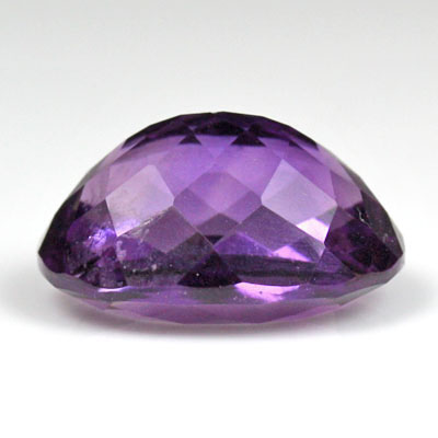 **ขายแล้ว**อเมทิสต์ (Amethyst) 5.06 กะรัต สีม่วงกำลังดี รูปร่างไข่ ไฟดี