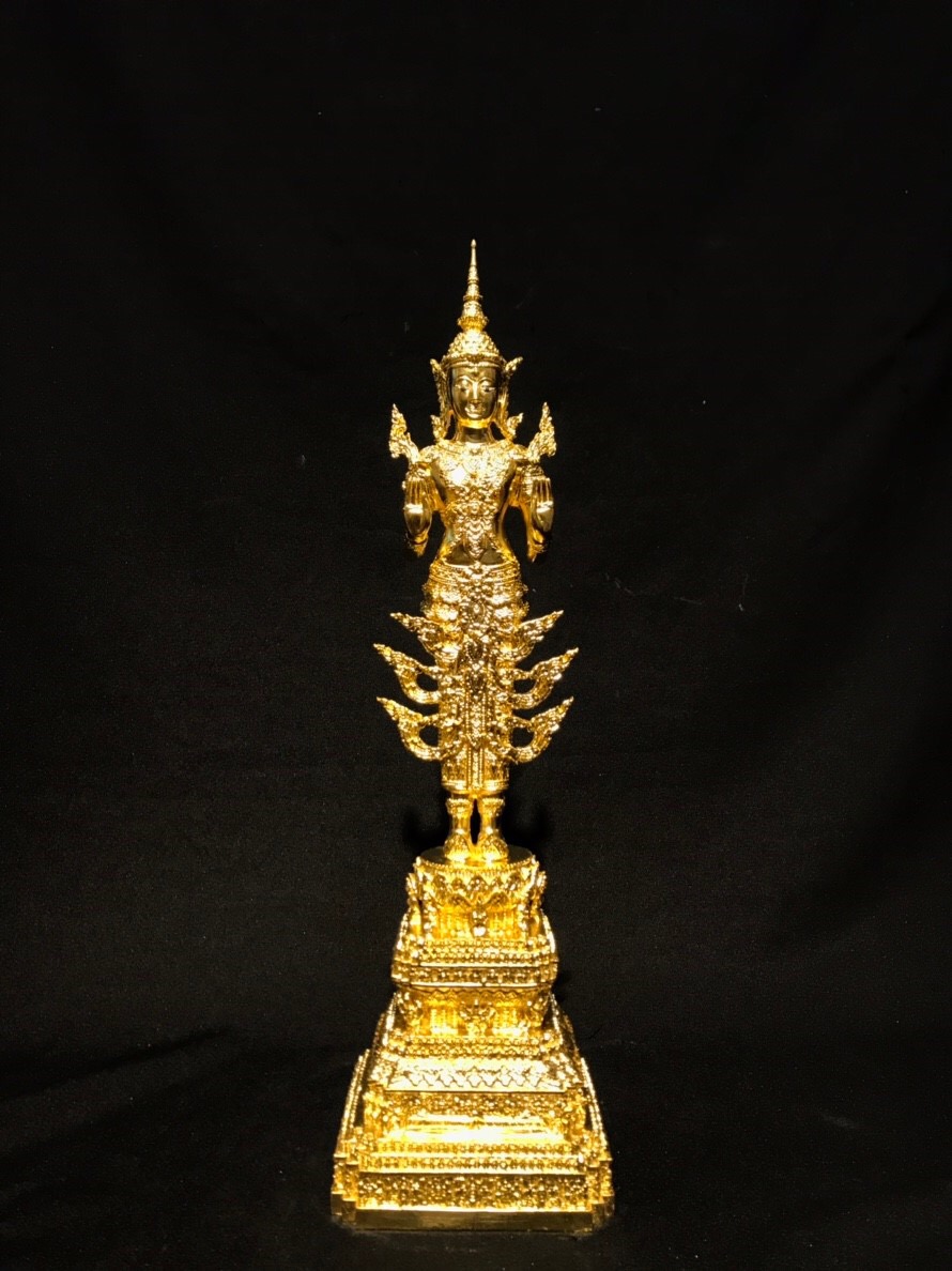 พระพุทธรูปปางห้ามสมุทร ทรงเครื่องจักพรรดิ์ หน้าตัก 5 นิ้ว วัดอรุณราชวรารามราชวรมหาวิหาร ปี พ.ศ.2539