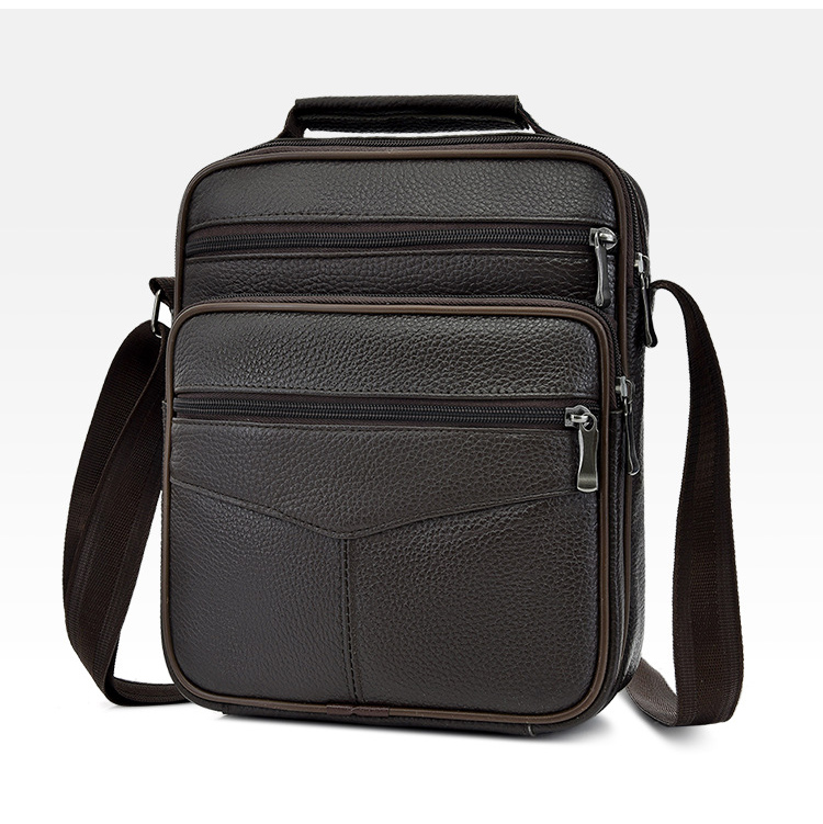 กระเป๋าสะพายข้างผู้ชายหนังแท้ CODE:A049