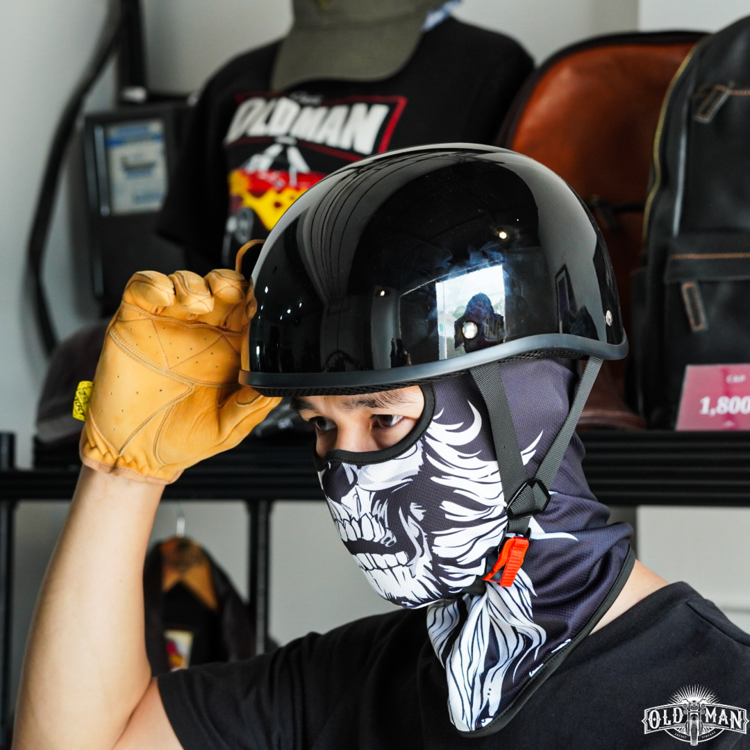  หมวกกันน๊อคครึ่งใบ Vagos ดำเงา ไซส์ M-L (สอบถามก่อนสั่งซื้อ) 