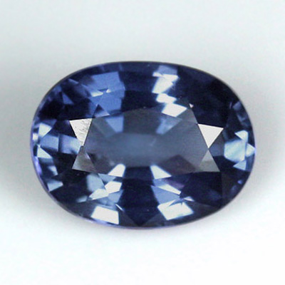 **ขายแล้ว**ไพลิน (Blue Sapphire) 1.03 กะรัต สีน้ำเงิน ไฟดี เนื้อดี ไม่เผา
