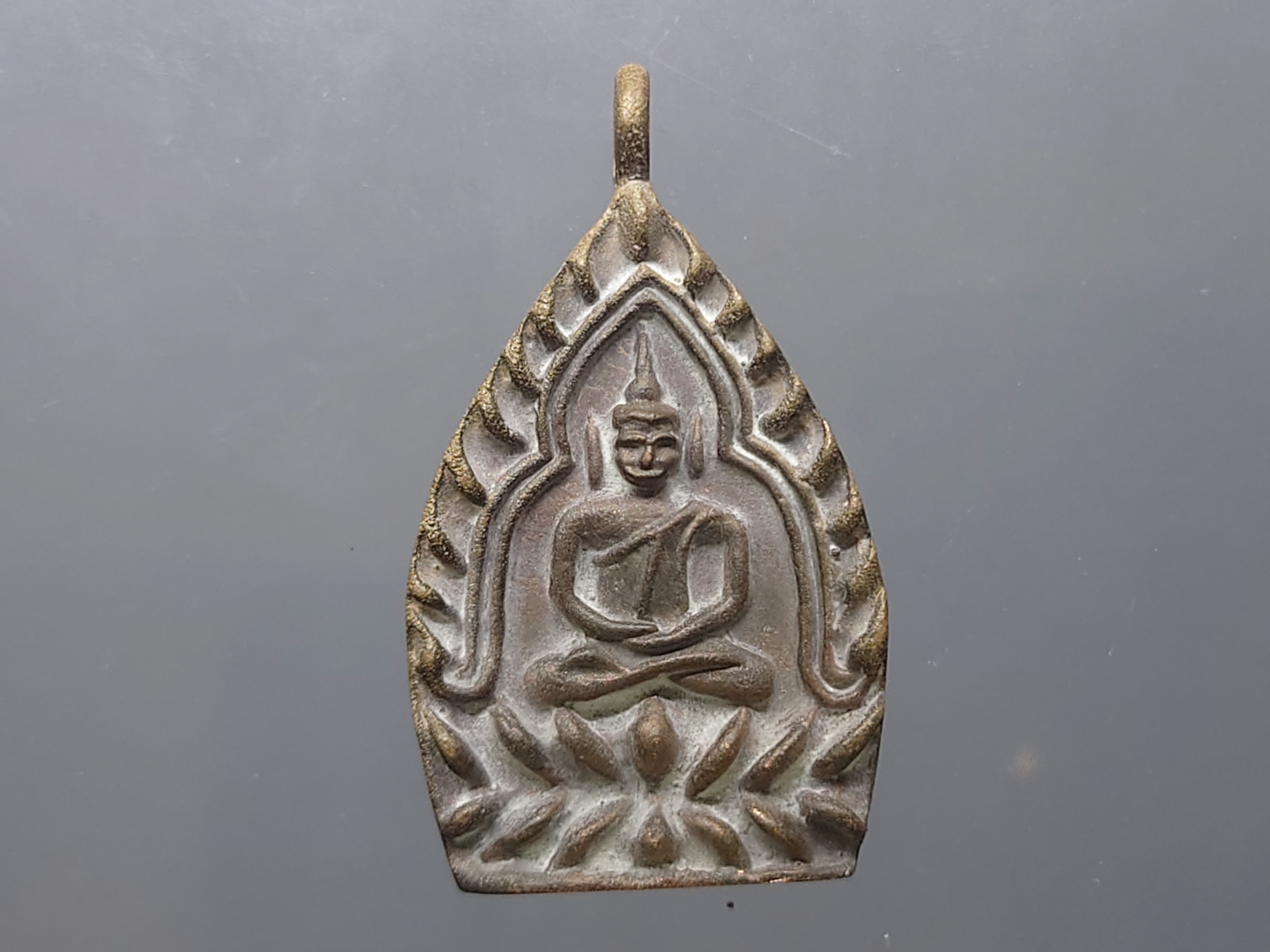 เหรียญหล่อเจ้าสัว ญสส. 80 พรรษา รุ่นแรก เนื้อมหาชนวนเก่า สมเด็จพระญาณสังวรฯ ทรงเมตตาอธิษฐานจิต พิธีมหาพุทธภิเษก ณ วัดบวรนิเวศวิหาร ปี2536 พร้อมตลับเดิม