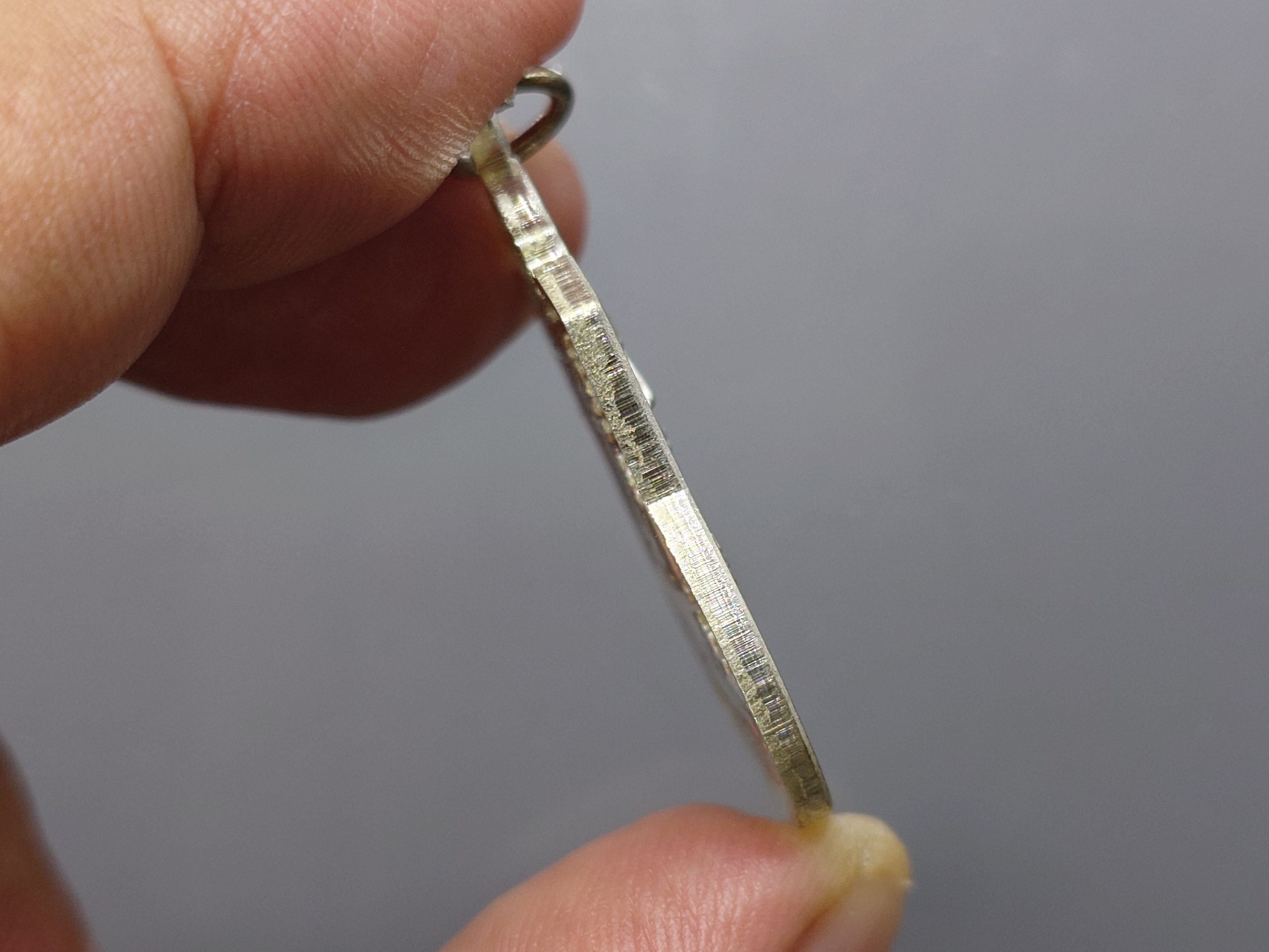 กรมหลวงชุมพรเขตอุดมศักดิ์ เนื้อเงิน ที่ระลึกอัญเชิญประทับ เรื้อจำลองจักรีนฤเบศร ปากน้ำ หลังสวน ชุมพร ปี2544 พร้อมกล่องเดิม