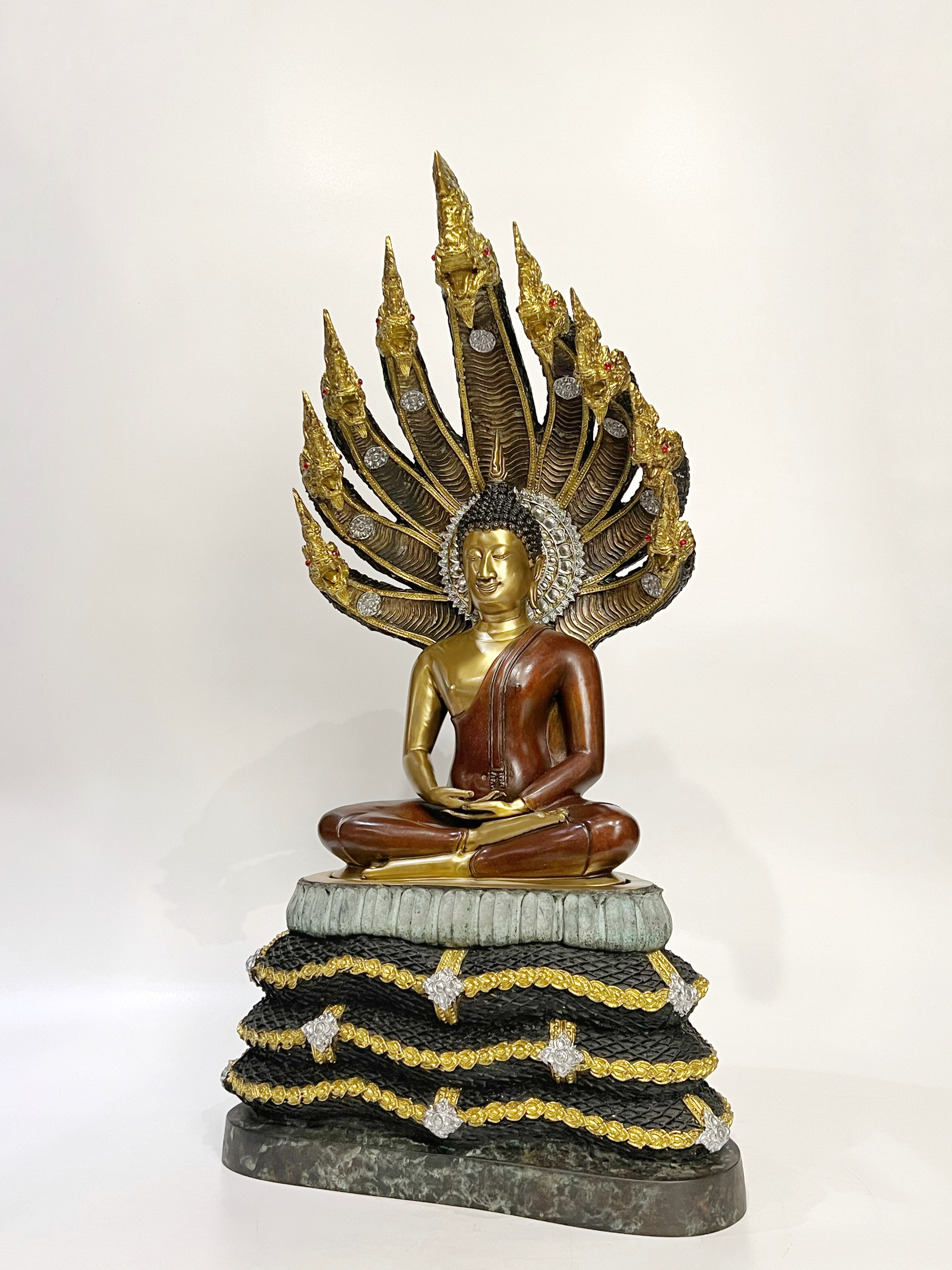 พระนาคปรก (นาค 9 เศียร) หน้าตัก 9 นิ้ว วัดไตรมิตร ปี พ.ศ.2539