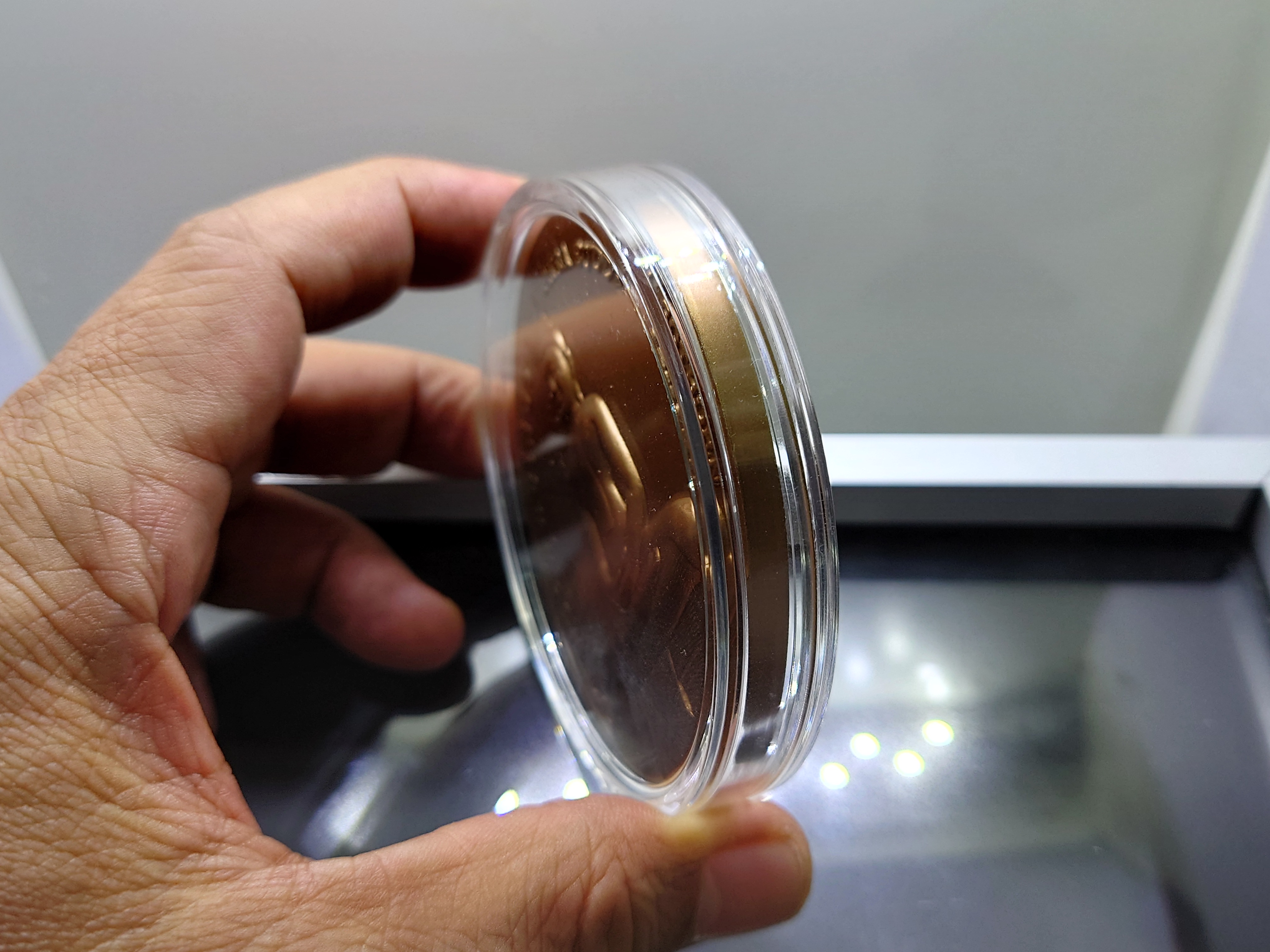 ตลับใส่เหรียญจังหวัด ขนาด 7 เซน เนื้ออะคริลิค แบบหนา 8 มิล อย่างดี