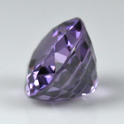 **ขายแล้ว** สปิเนลสีม่วงอมน้ำเงิน (Spinel) 1.26 กะรัต ไฟดี รูปร่างดี ไม่มีตำหนิ