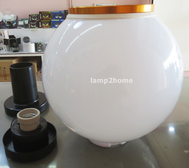 โคมไฟหัวเสาโซล่าเซลล์ 2 สี แบบกลม 10 นิ้ว