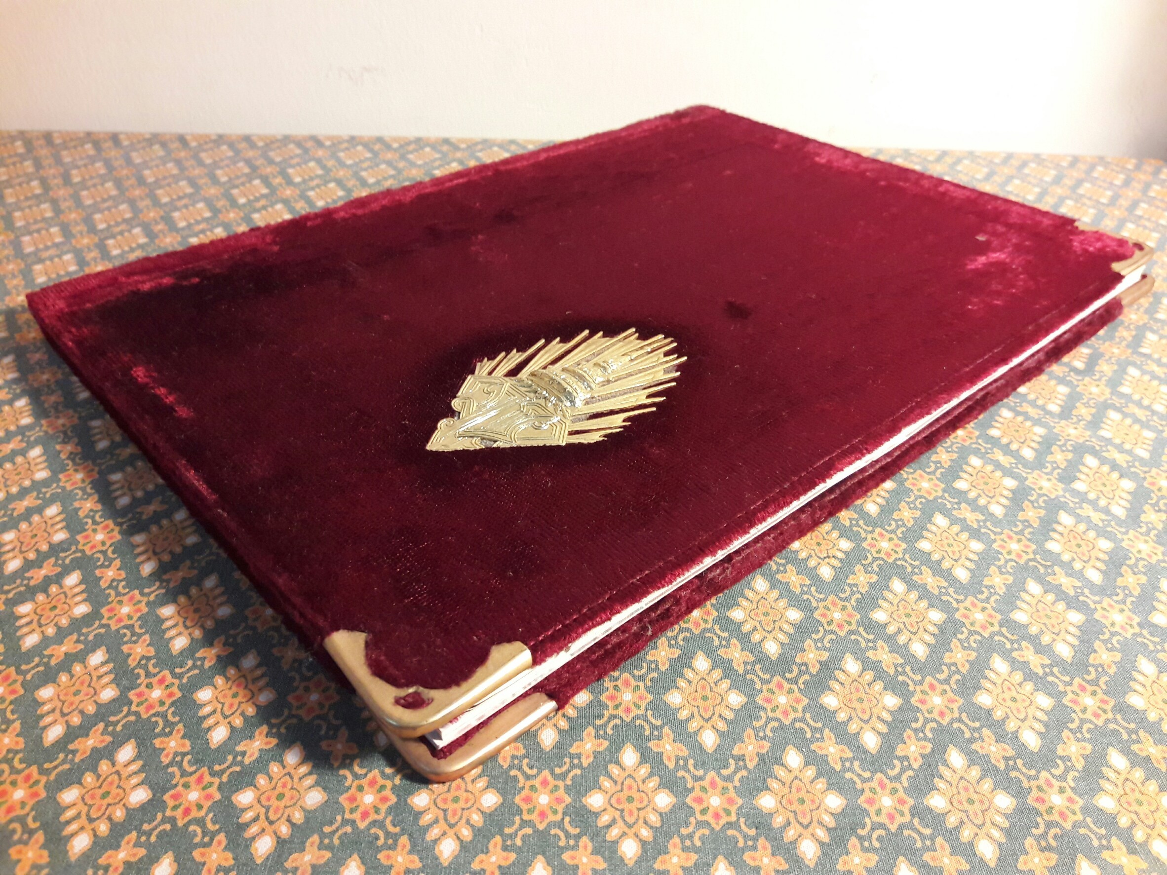 พระราชกรณียกิจ สมเด็จพระบรมโอรสาธิราชฯ สยามมกุฎราชกุมาร ทั้งในและนอกประเทศ ฉบับพิเศษ