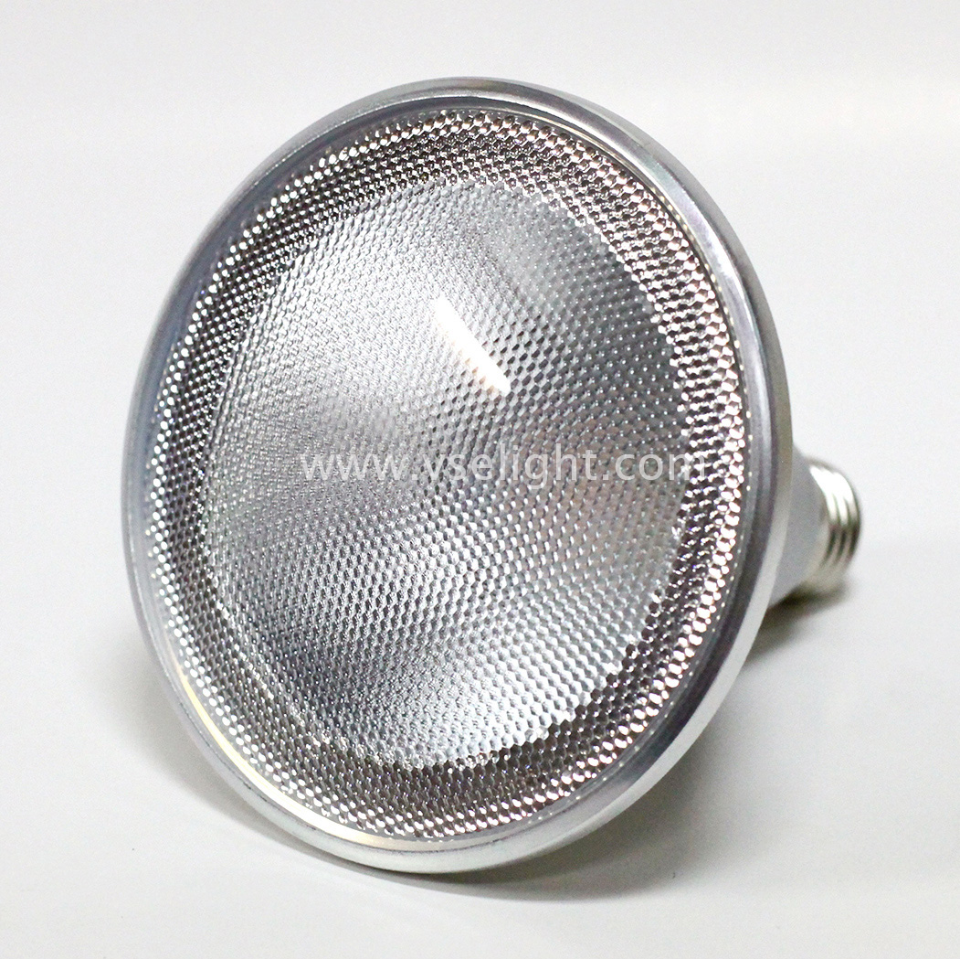 หลอด LED PAR38 GATA 15W แสงวอมไวท์ 3000K
