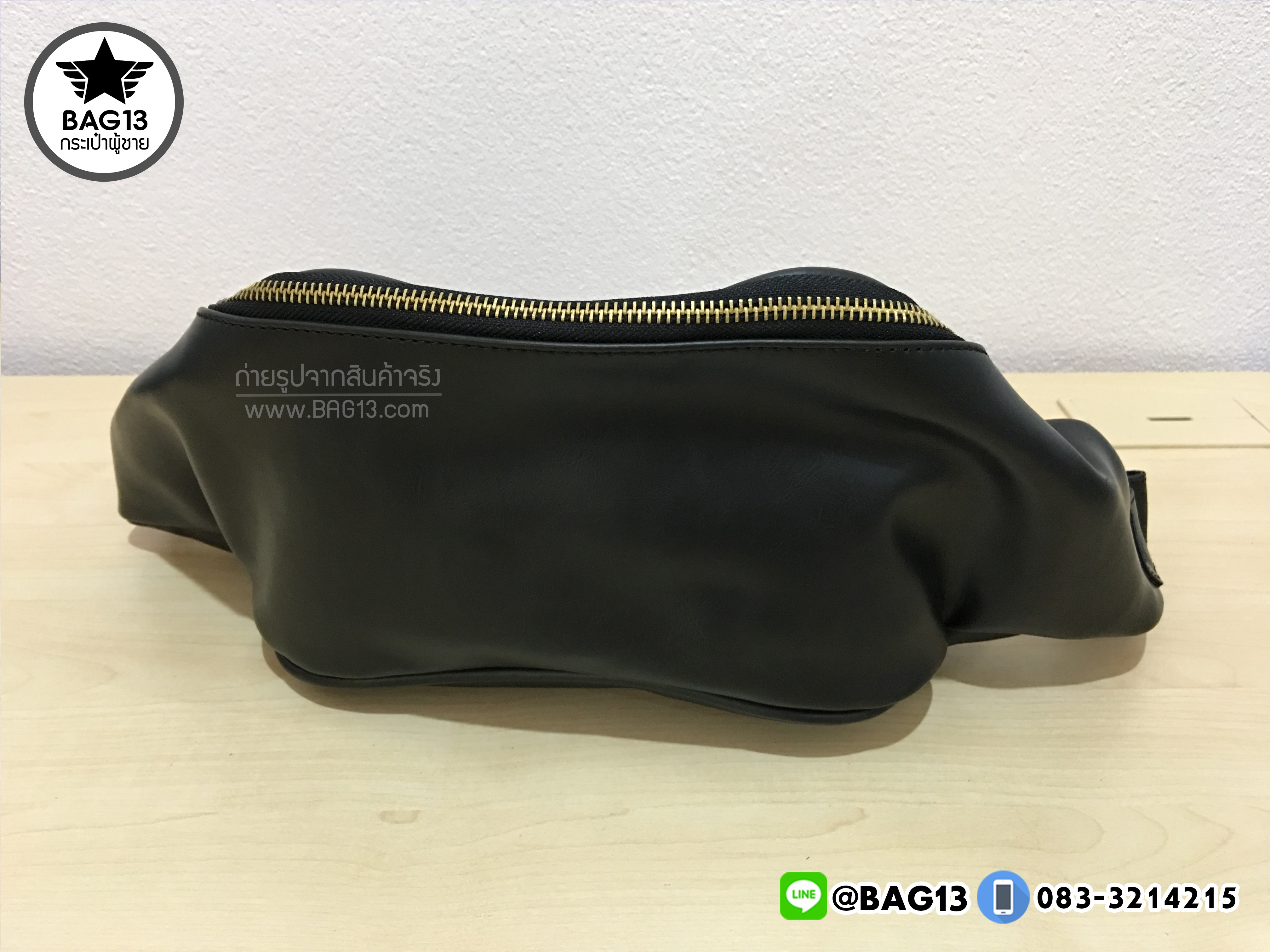 กระเป๋าคาดอกผู้ชาย รหัส B008