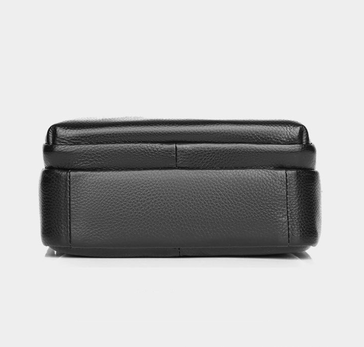 กระเป๋าสะพายข้างผู้ชาย กระเป๋าหนังผู้ชาย [CODE: A037]