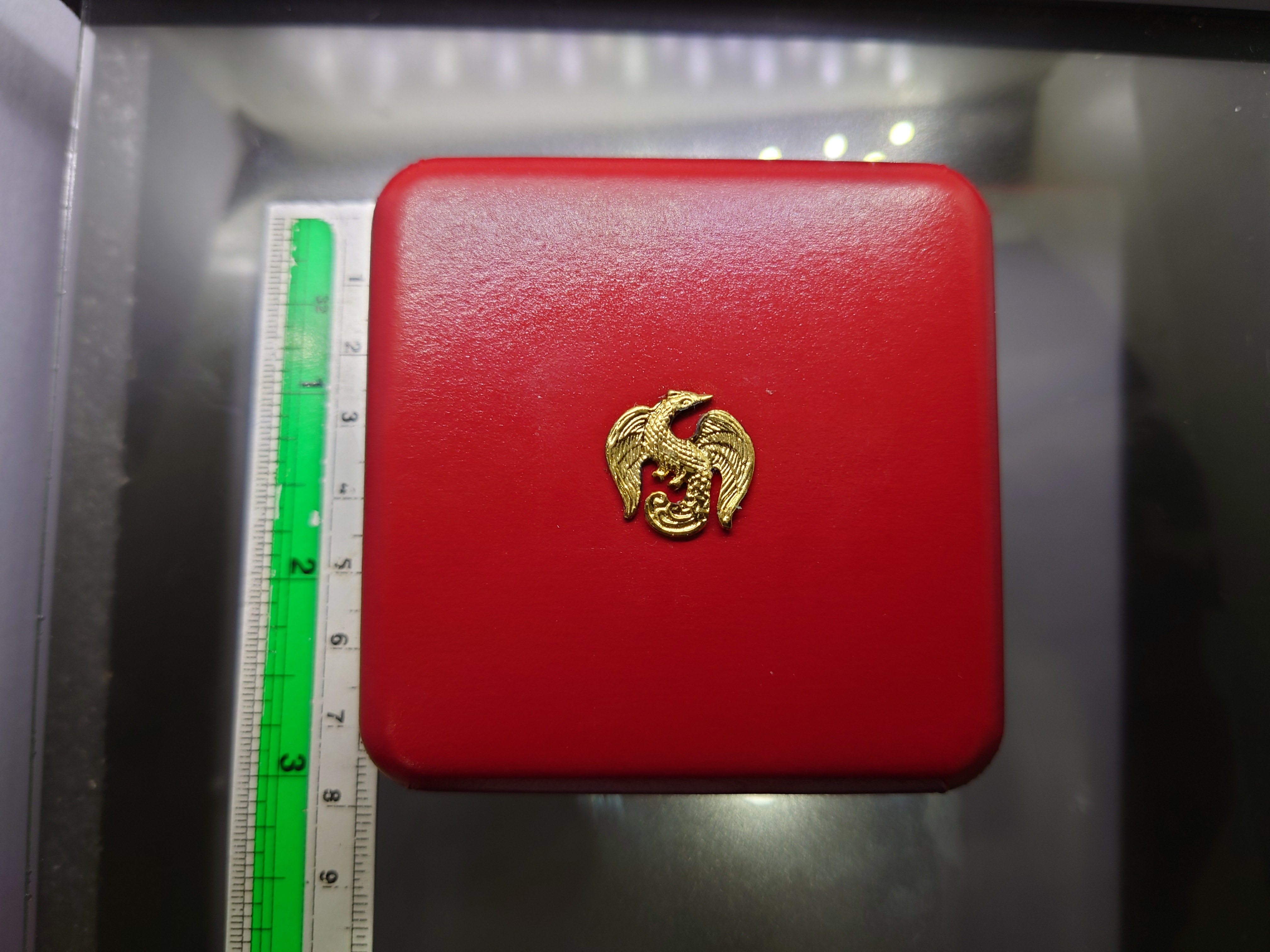 กล่องหนัง ผ่านใช้ กรมธนารักษ์ ขนาด รูใน 45 มิล ขนาดมาตรฐาน ใส่ตลับเหรียญทั่วไป สีแดง