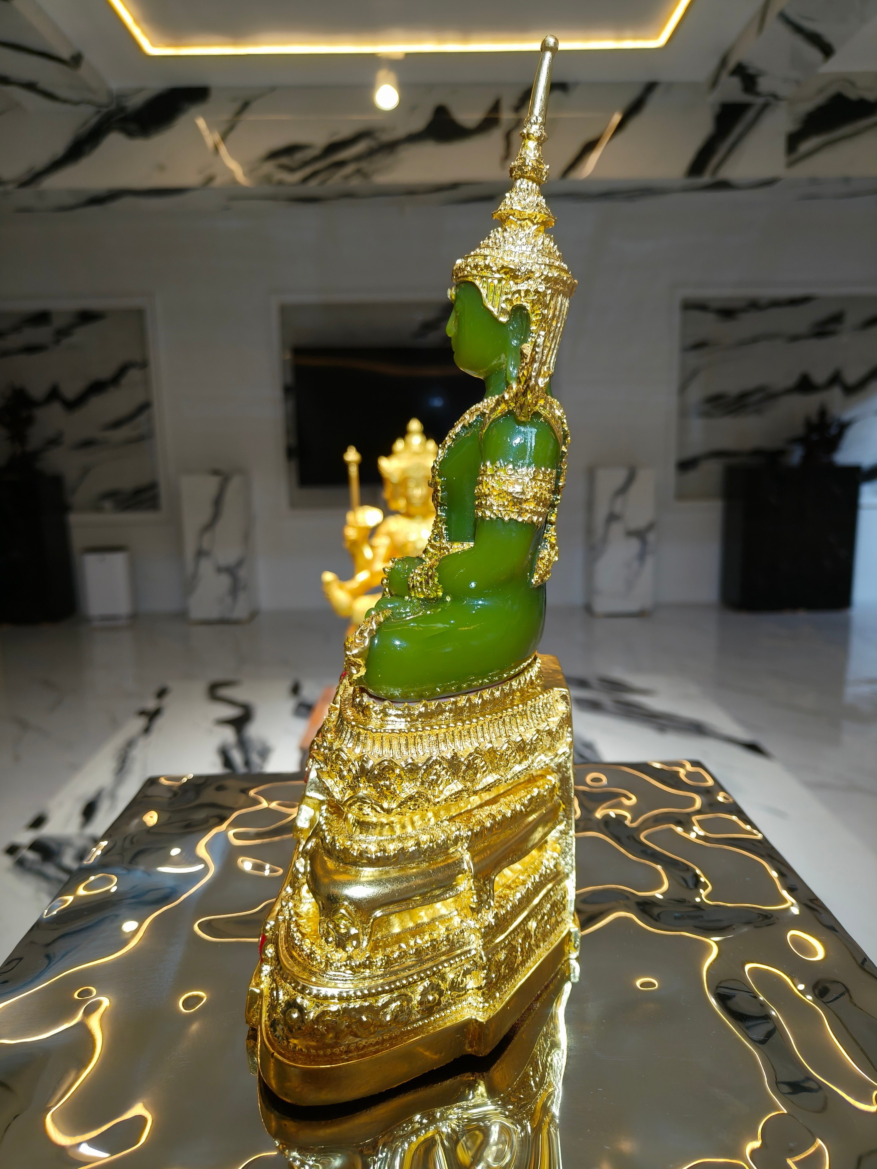 พระพุทธรูป พระแก้วมรกต ทรงเครื่องฤดูร้อน หน้าตัก 5 นิ้ว