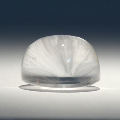 **ขายแล้ว**โทปาสตาแมว (Cat's eye Topaz) 22.12 กะรัต ตาแมวไหมสีเงิน หายาก เม็ดใหญ่