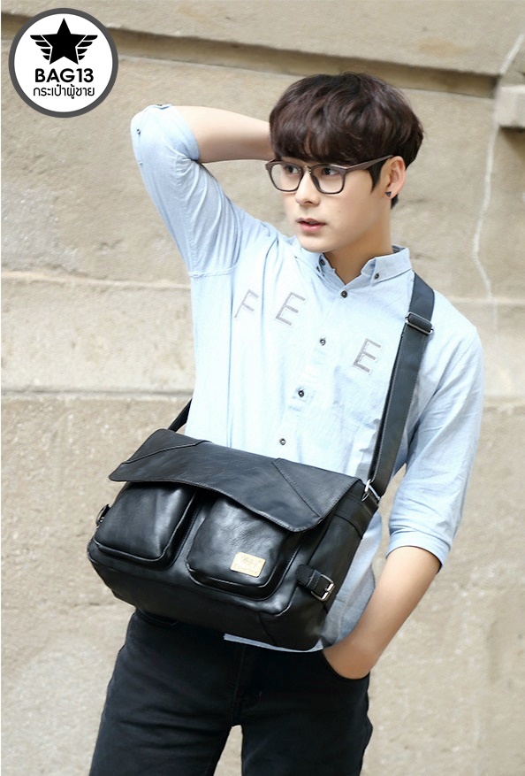 กระเป๋าสะพายข้างผู้ชาย รหัส A011 [Three-box]