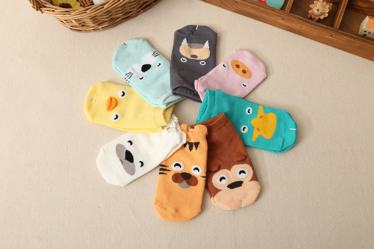 MUISUNGSHOP ถุงเท้าเด็ก KID's SOCK ใส่ได้ตั้งแต่ แรกเกิด ถึง 2 ขวบมีกันลื่น ลายน่ารัก