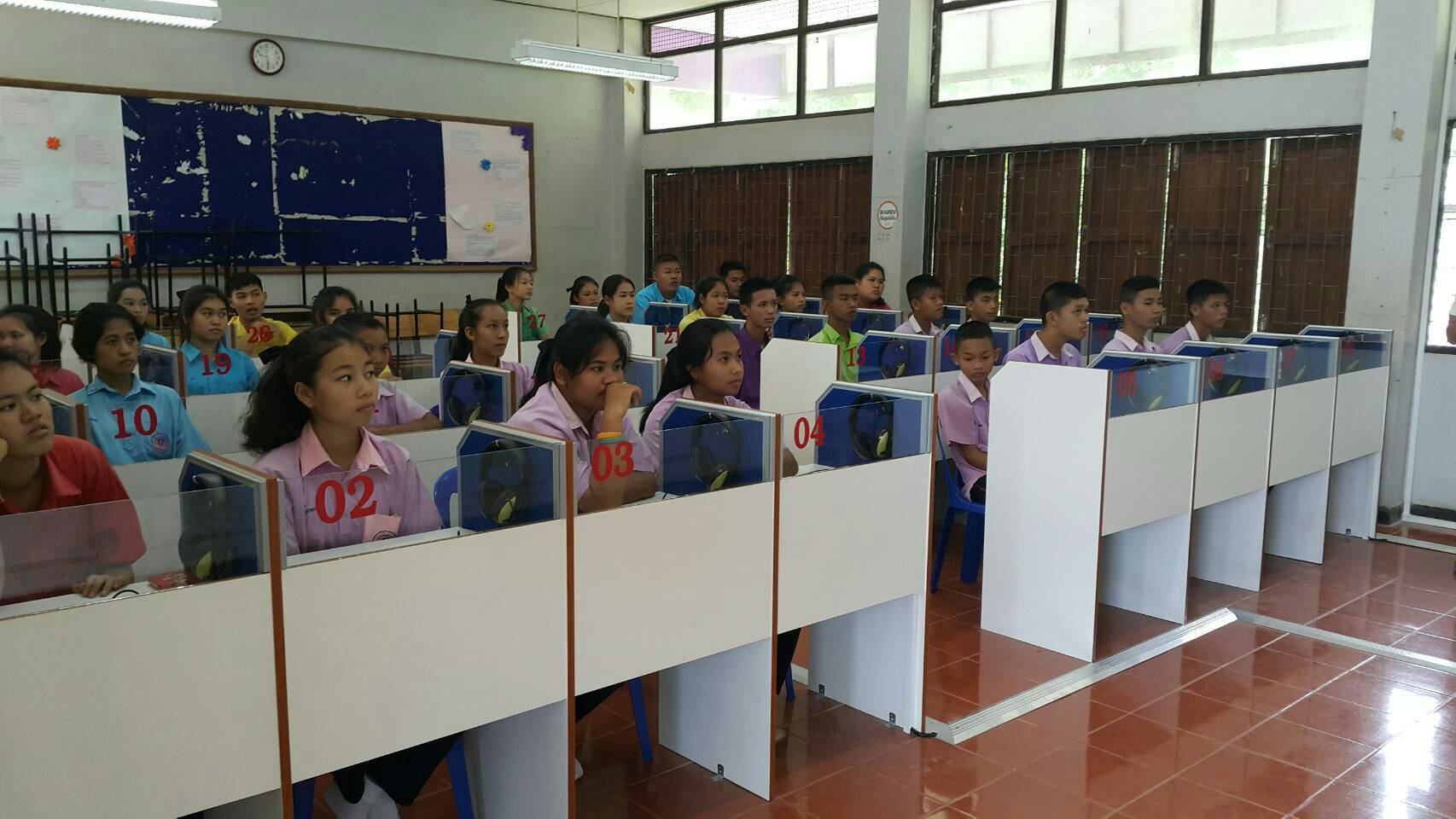 รับติดตั้งห้อง ซาวด์ แลบ ,Sound Lab โทร 0854968982