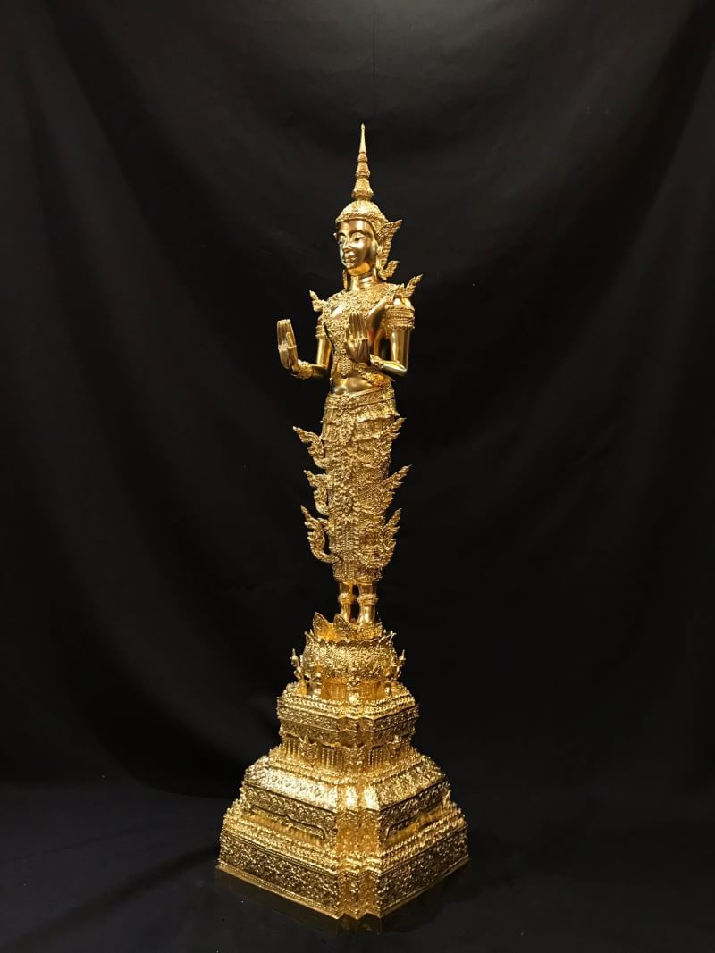 พระพุทธรูปปางห้ามสมุทรทรงเครื่องจักรพรรดิ์ วัดอรุณราชวรารามราชวรมหาวิหาร ปี พ.ศ.2539