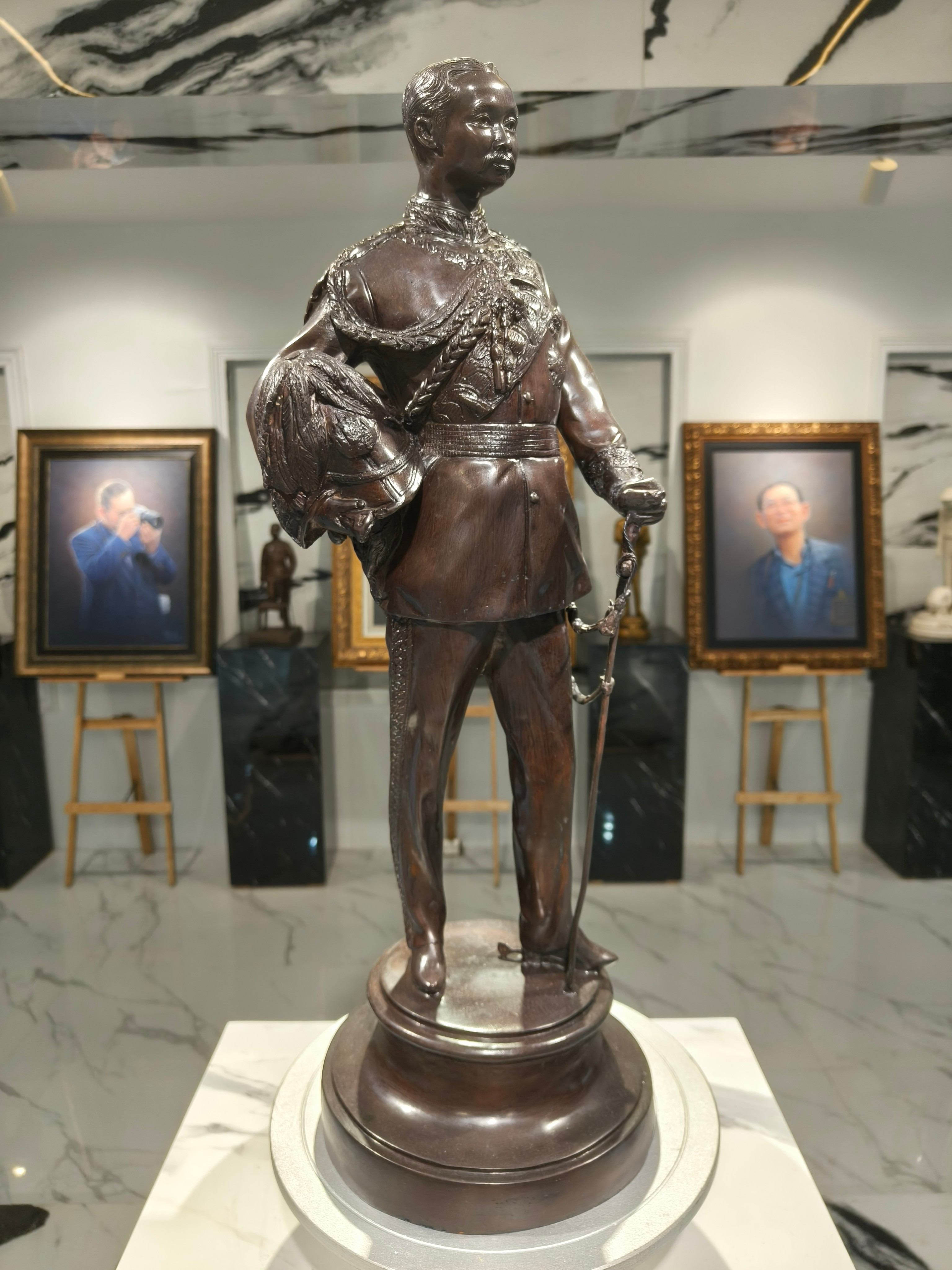 รูปหล่อ รัชกาลที่ 5 ร.5 หน้าตัก 12 นิ้ว วัดบรมนิวาสราชวรวิหาร