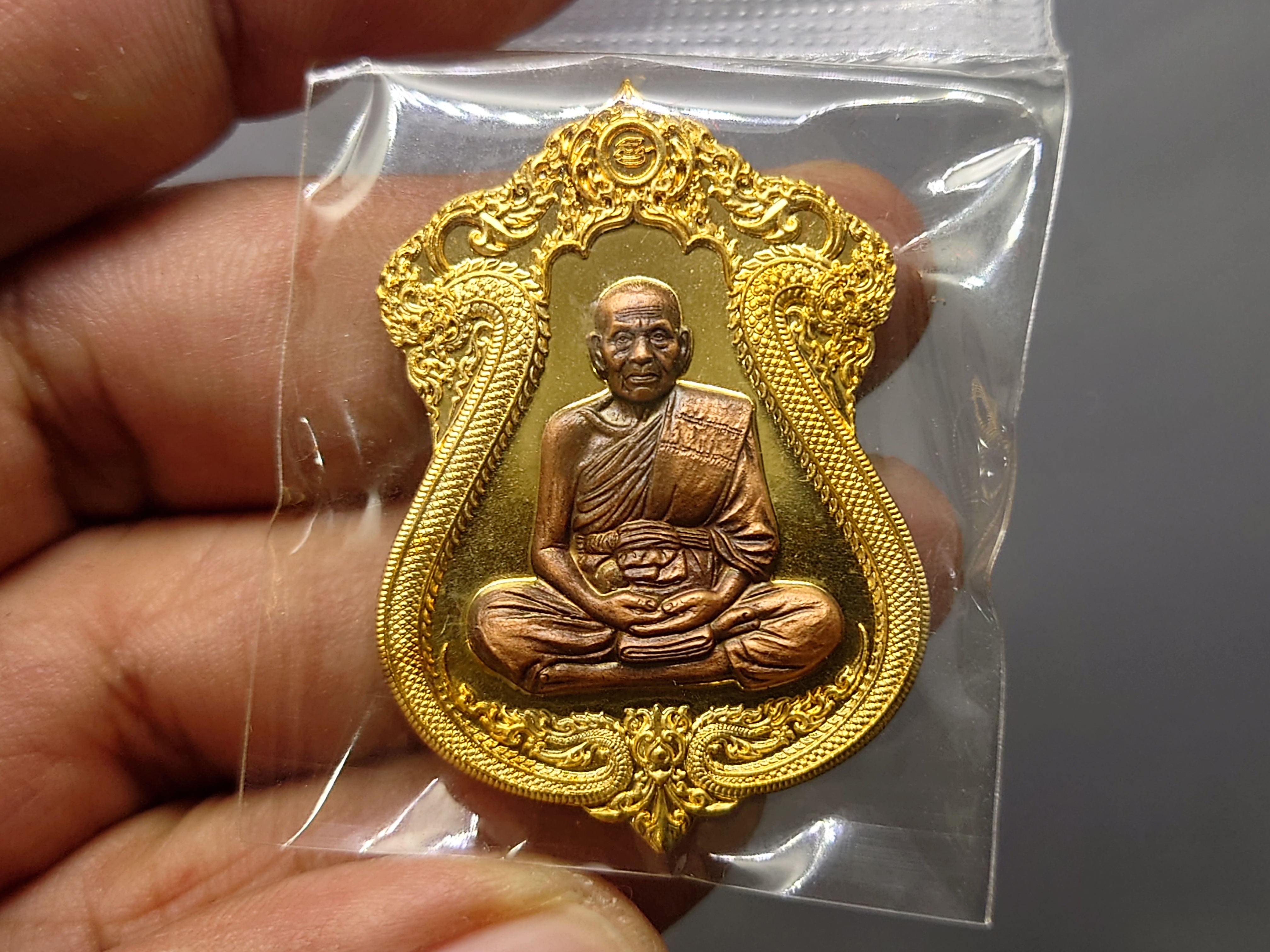 ทรัพย์เศรษฐี เนื้อทองทิพย์ หน้ากากทองแดงซาติน หลวงพ่อพัฒน์ วัดห้วยด้วน โคท 540