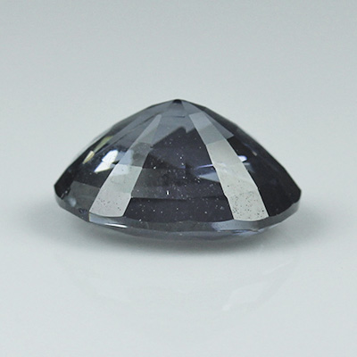 สปิเนลสีน้ำเงิน (Spinel) 1.80 กะรัต ไฟดี ประกายดี