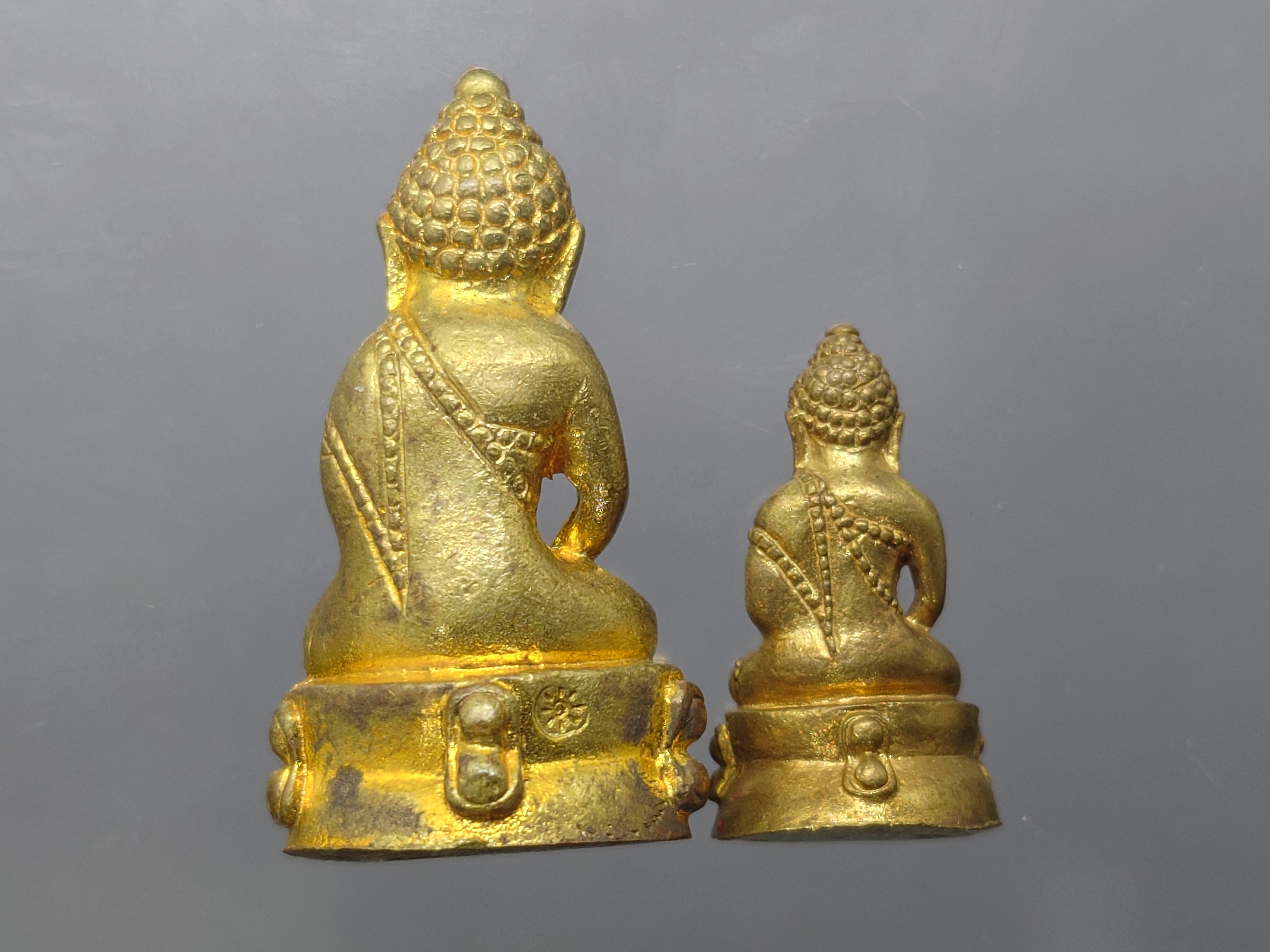 พระกริ่ง พระชัยวัฒน์ ปวโร 84 พรรษา สมเด็จพระญาณสังวร สมเด็จพระสังฆราช เนื้อทองเหลือง วัดบวรนิเวศวิหาร ปี 2540 พร้อมกล่องเดิมๆ