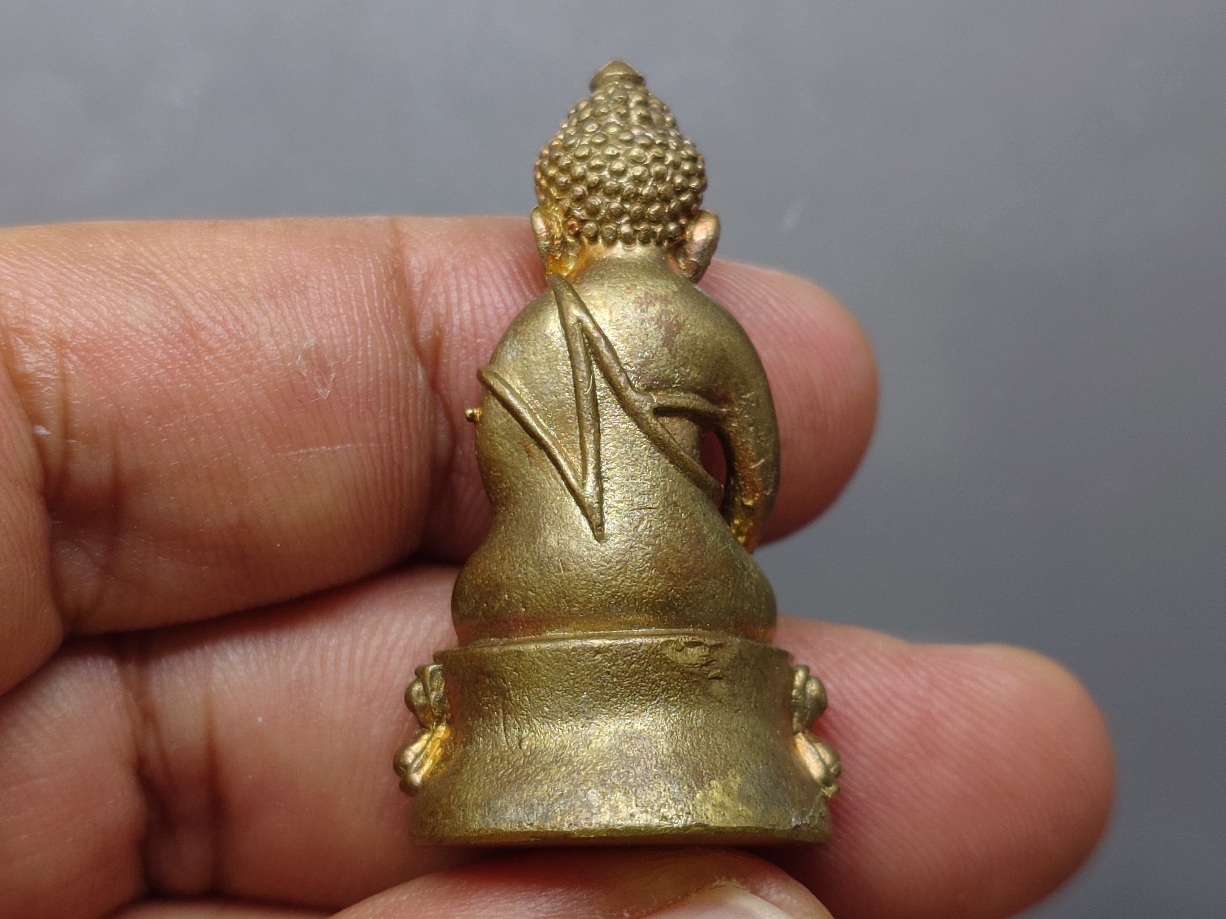 พระกริ่งหลวง เนื้อทองทิพย์ ต๊อกโค๊ต พิธีสมโภช 76 จังหวัด วัดสุทัศนเทพวราราม ปี2549 พร้อมกล่องเดิม