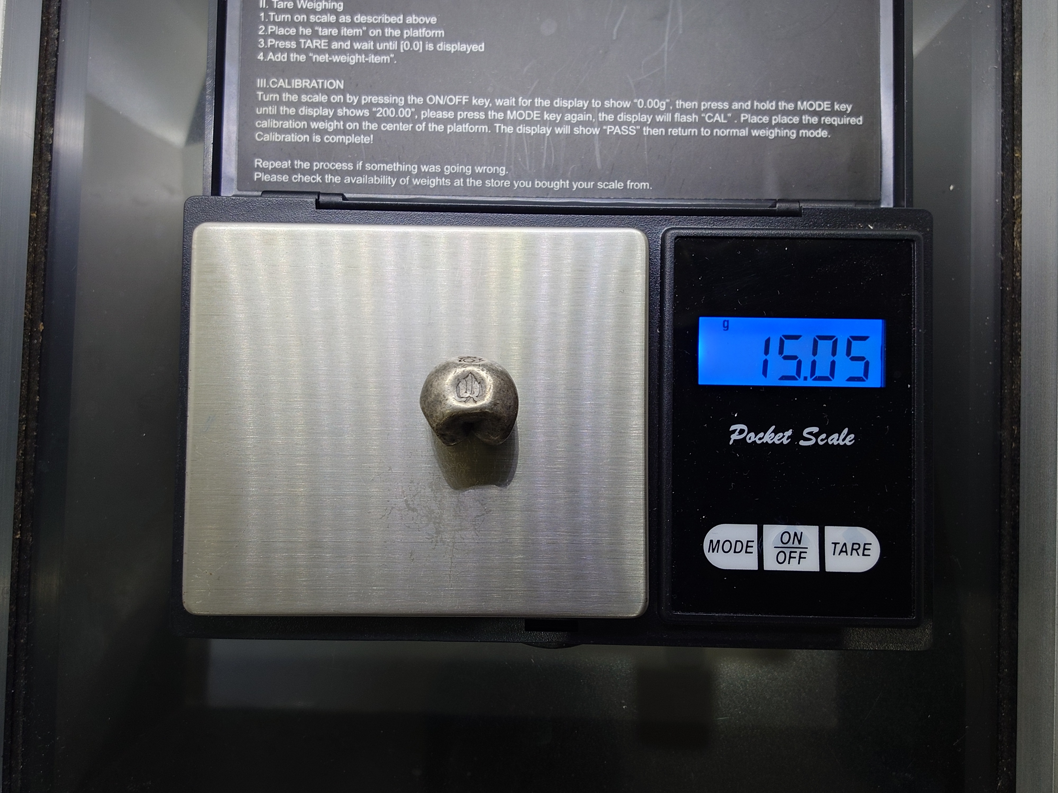 พดด้วง ขนาด 1 บาท ตราตรี สมัยกรุงธนบุรี (พระเจ้าตาก) หายาก