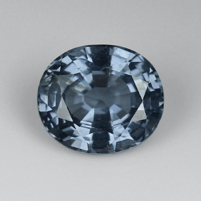สปิเนลสีน้ำเงิน (Spinel) 1.80 กะรัต ไฟดี ประกายดี