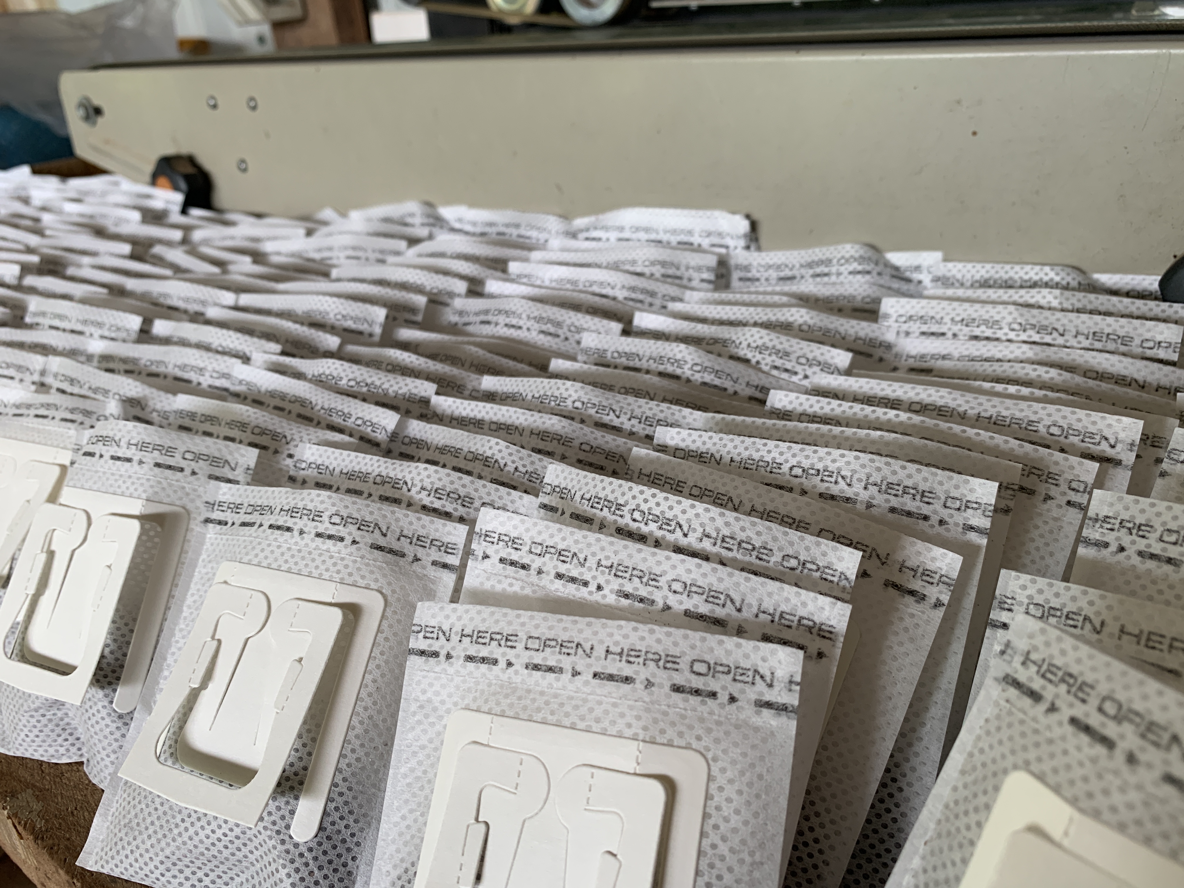 กาแฟดริป ของชำร่วยงานแต่งงาน หรืองานต่างๆ พิมพ์ซองตามใจคุณ กาแฟดริป 100 ซอง เติมน้ำร้อน พร้อมดื่ม พกพาสะดวก