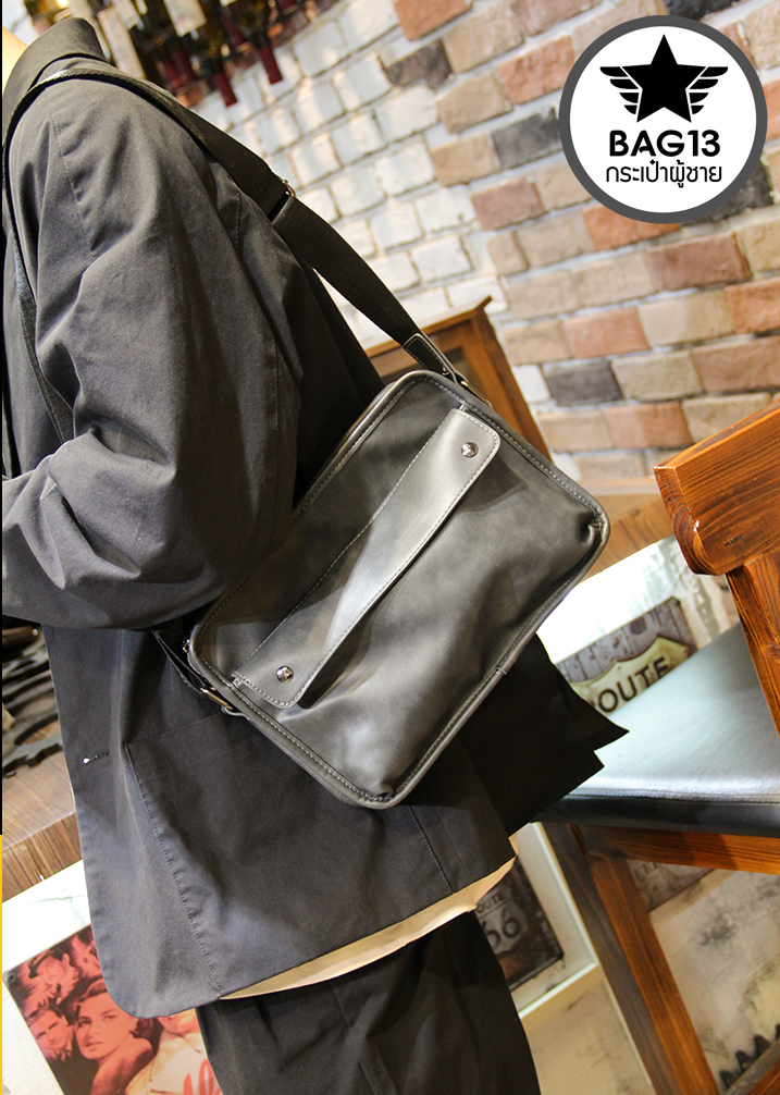 กระเป๋าสะพายข้างผู้ชาย รหัส A034