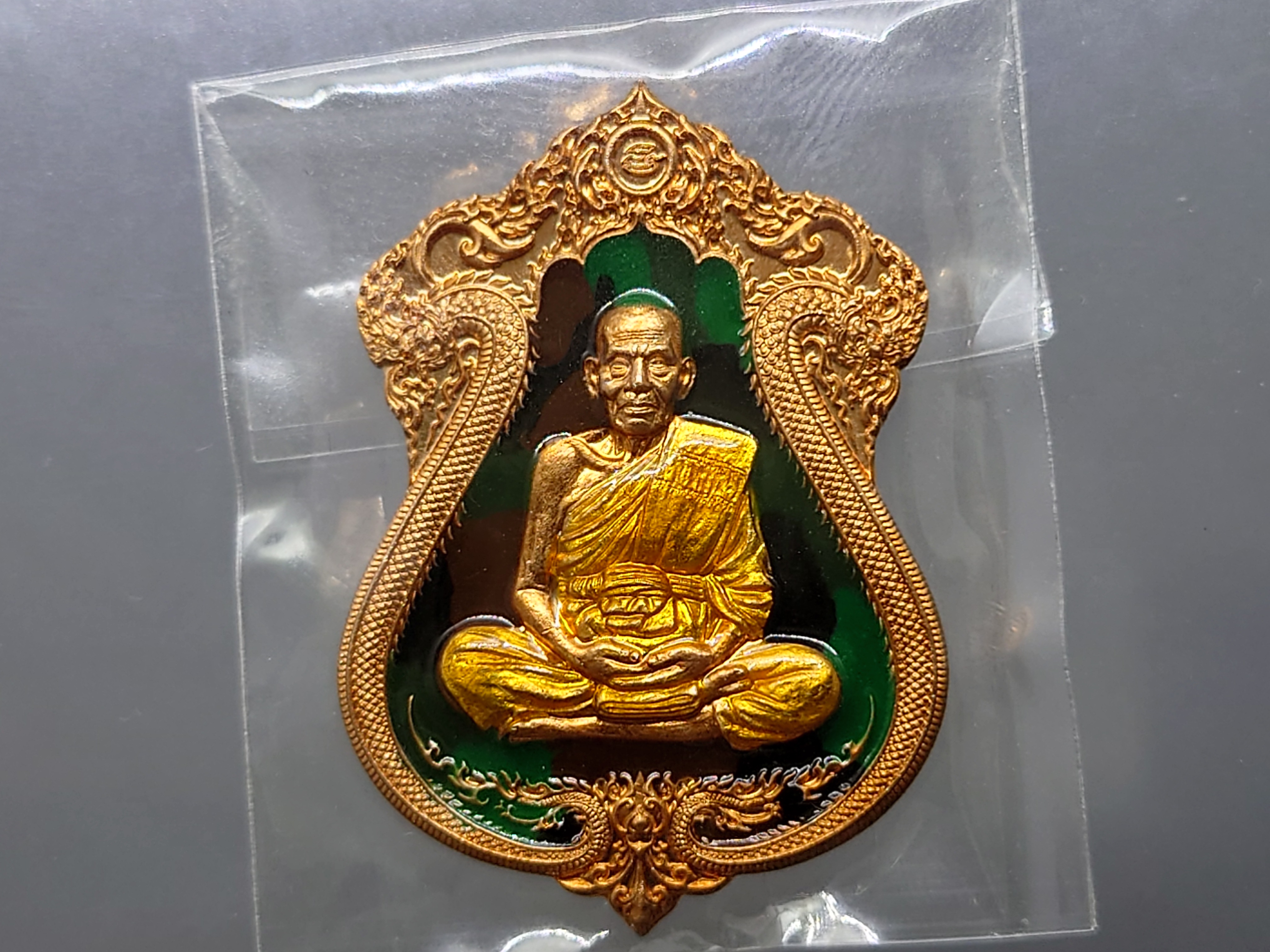 ทรัพย์เศรษฐี เนื้อทองแดงมันปู ลงยาพื้นเขียว ลงยาจีวร หลวงพ่อพัฒน์ วัดห้วยด้วน โคท 298 ซีลเดิม