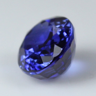 **ขายแล้ว**ไพลิน (Blue Sapphire) 1.03 กะรัต สีน้ำเงินสด น้ำสวย ไฟดี เนื้อดี