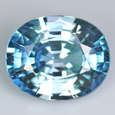 เพทายสีฟ้า (Blue Zircon) 3.63 กะรัต สีฟ้าน้ำทะเล รูปไข่