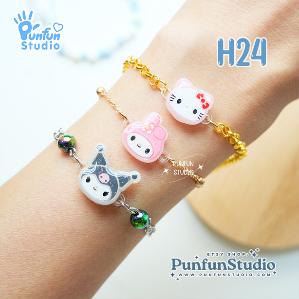 H24 2-Sided Hole Hanger Mold