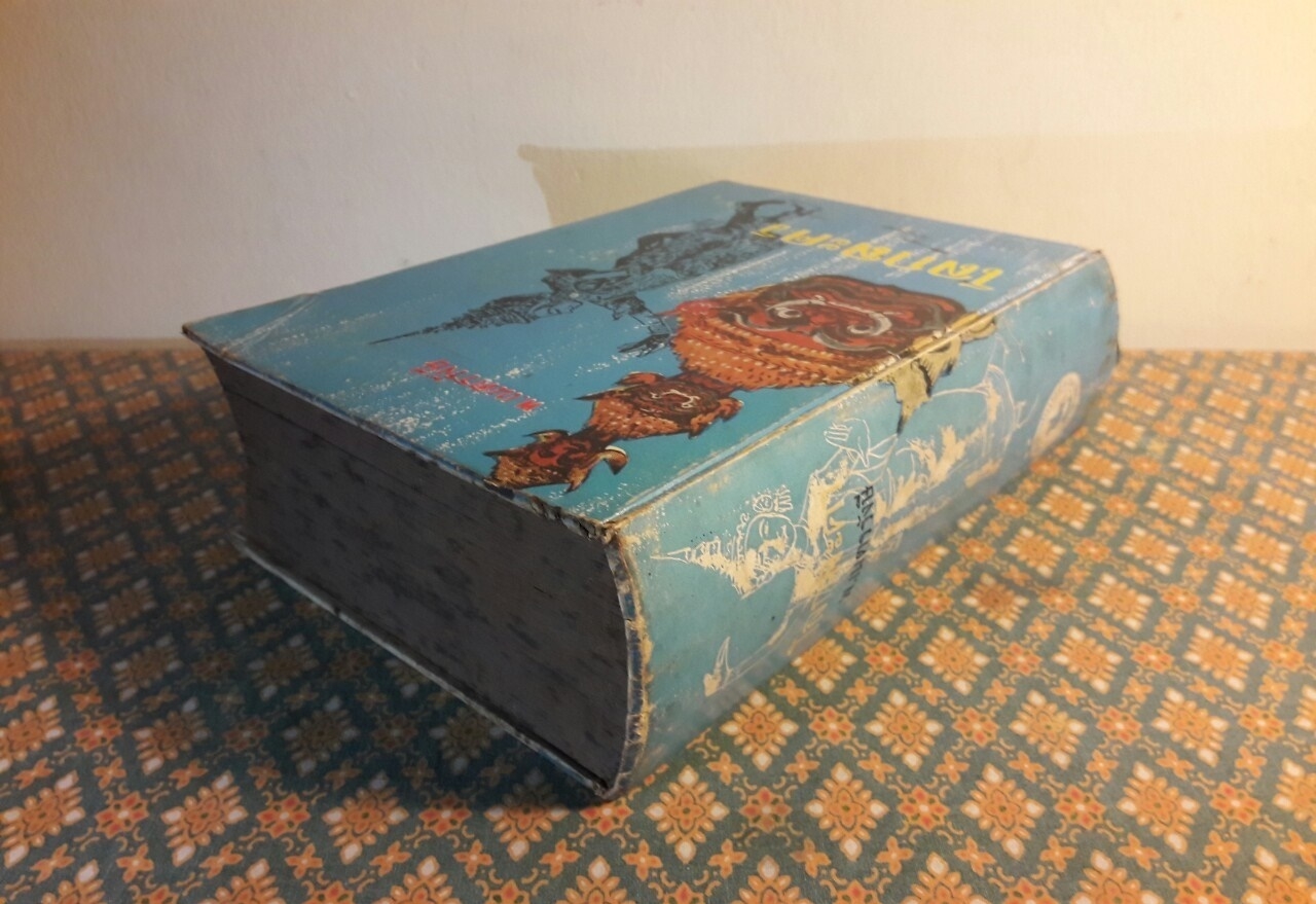 โลกละคร