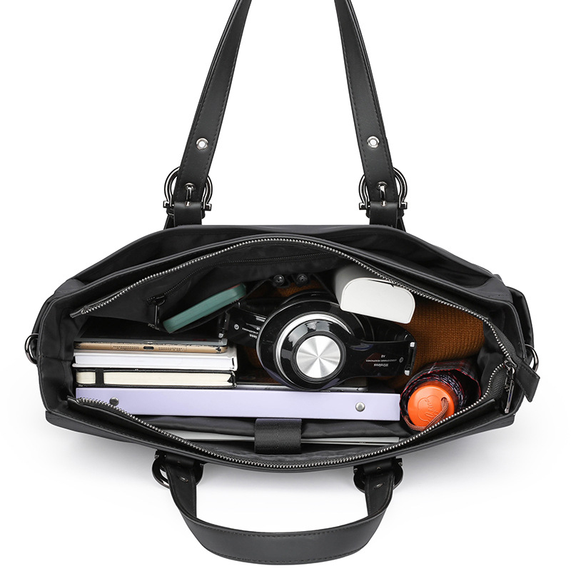 กระเป๋าสะพายข้าง Crossbody Bags กระเป๋าผู้ชาย กระเป๋าใส่ไปทำงาน ใส่ A4, หนังสือ, iPad ได้ A072