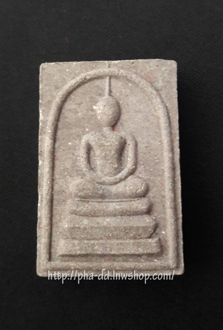 พระชุดหลวงปู่ทวด - สมเด็จโต - หลวงพ่อเงิน รุ่นกาญจนาภิเษกรวมชุดสามคณาจารย์ วัดเกาะแก้วอรุณคาม ปี 39