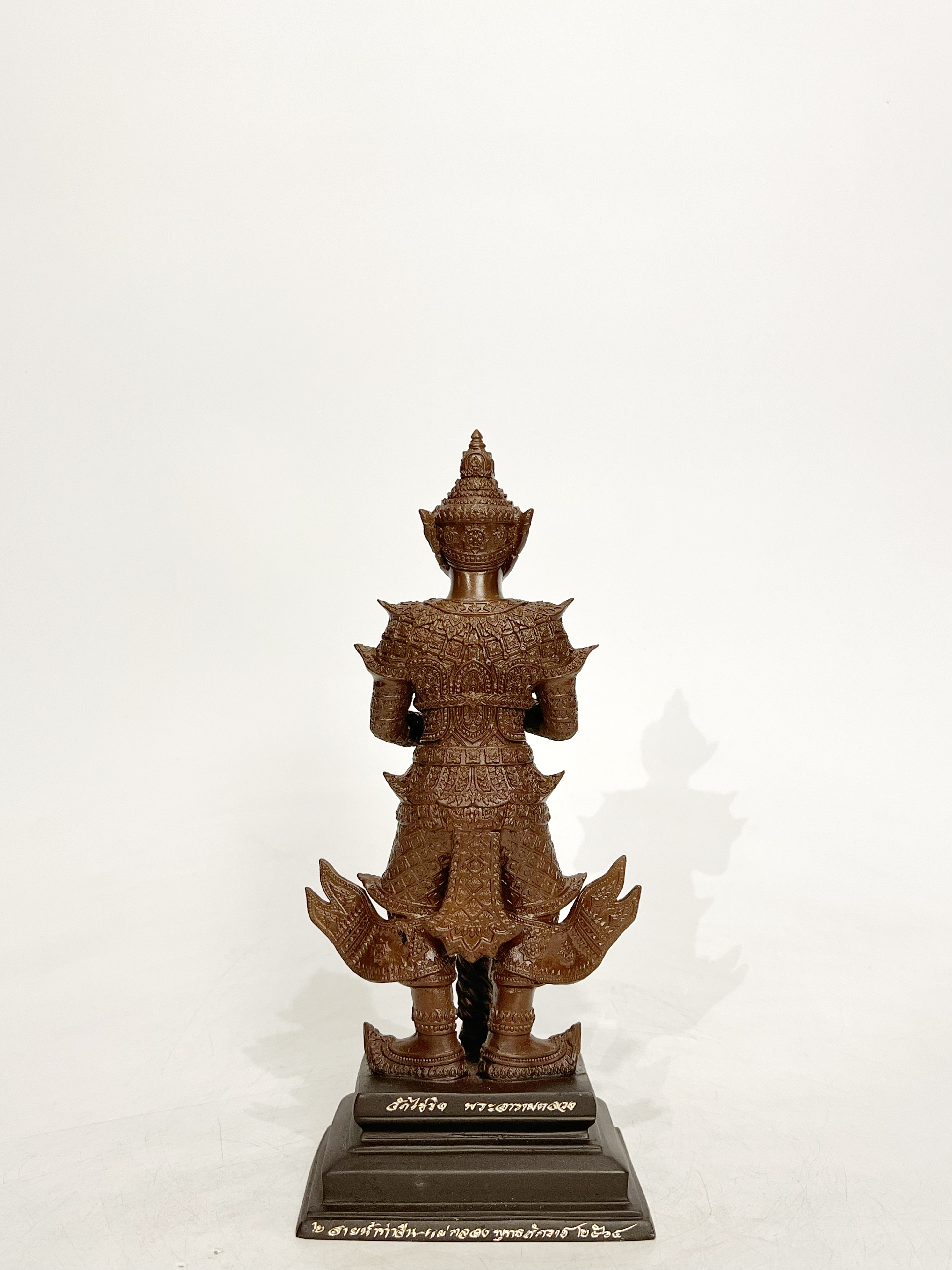 รูปหล่อ ท้าวเวสสุววณโณ จตุมหาราชิกา สูง 10 นิ้ว รุ่น ลาภผลพูนทวี รุ่งเรืองร่ำรวย จัดสร้างโดย วัดไร่ขิง พระอารามหลวง 2สายน้ำม่าจีน-แม่กลอง พ.ศ.2564 นำอธิฐานจิตโดย พระครูโสภิตวิริยาภรณ์(หลวงพ่ออิฏฐ์ ภทฺทจาโร) เจ้าอาวาส วัดจุฬามณี จ.สมุทรสงคราม