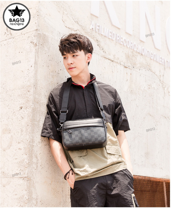 กระเป๋าสะพายข้างผู้ชาย รหัส A015