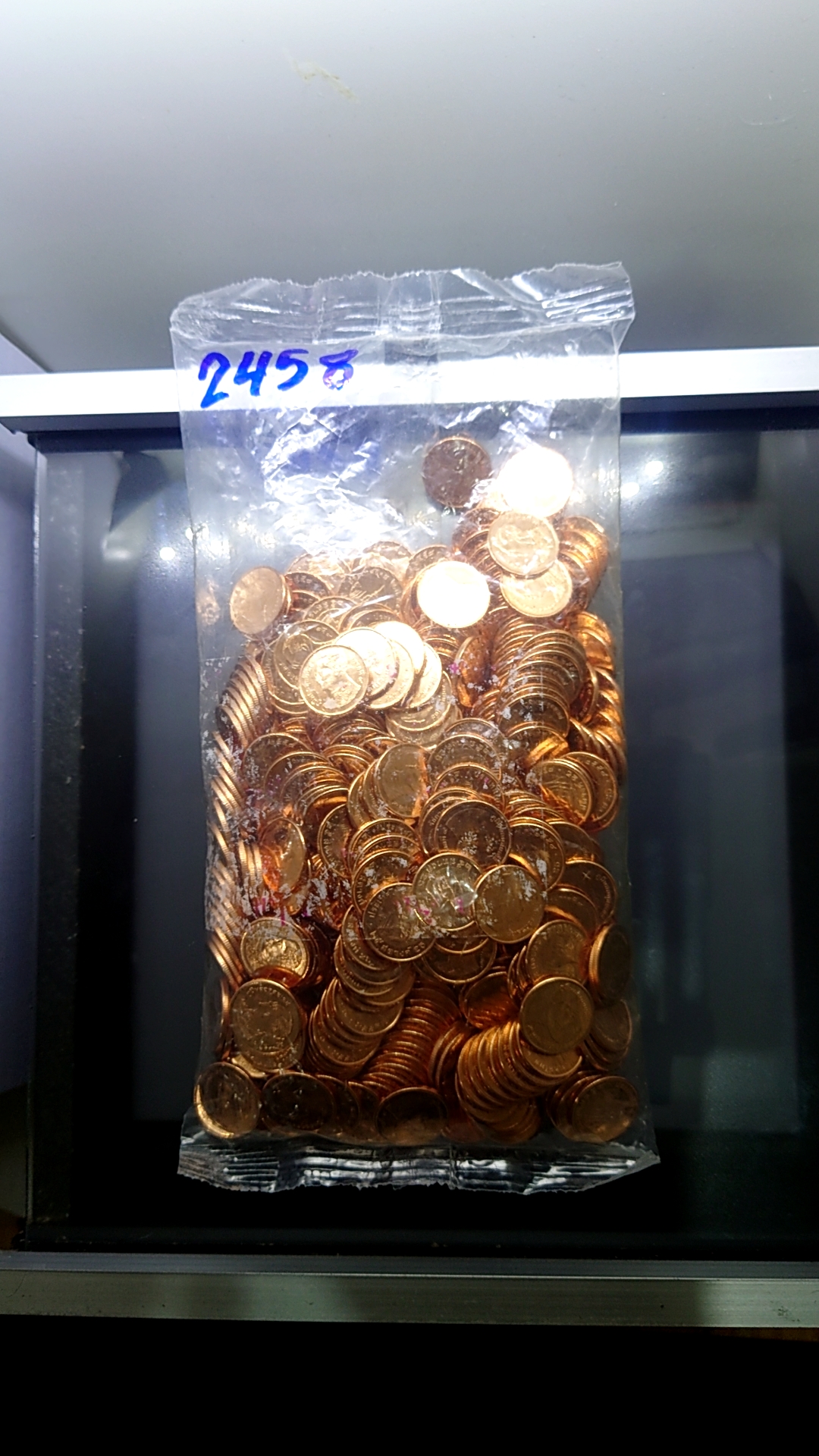 เหรียญยกถุง(400 เหรียญ)เหรียญหมุนเวียน 25 สตางค์ สีทองแดง 2558 ไม่ผ่านใช้