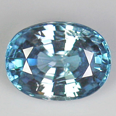 เพทายสีฟ้า (Blue Zircon) 4.45 กะรัต สีฟ้าน้ำทะเล รูปไข่