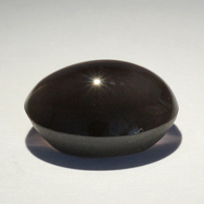 **ขายแล้ว**ซิลลิมาไนท์ตาแมว (Cat's eye Sillimanite) 4.34 กะรัต สีเทา ตาคม รูปไข่