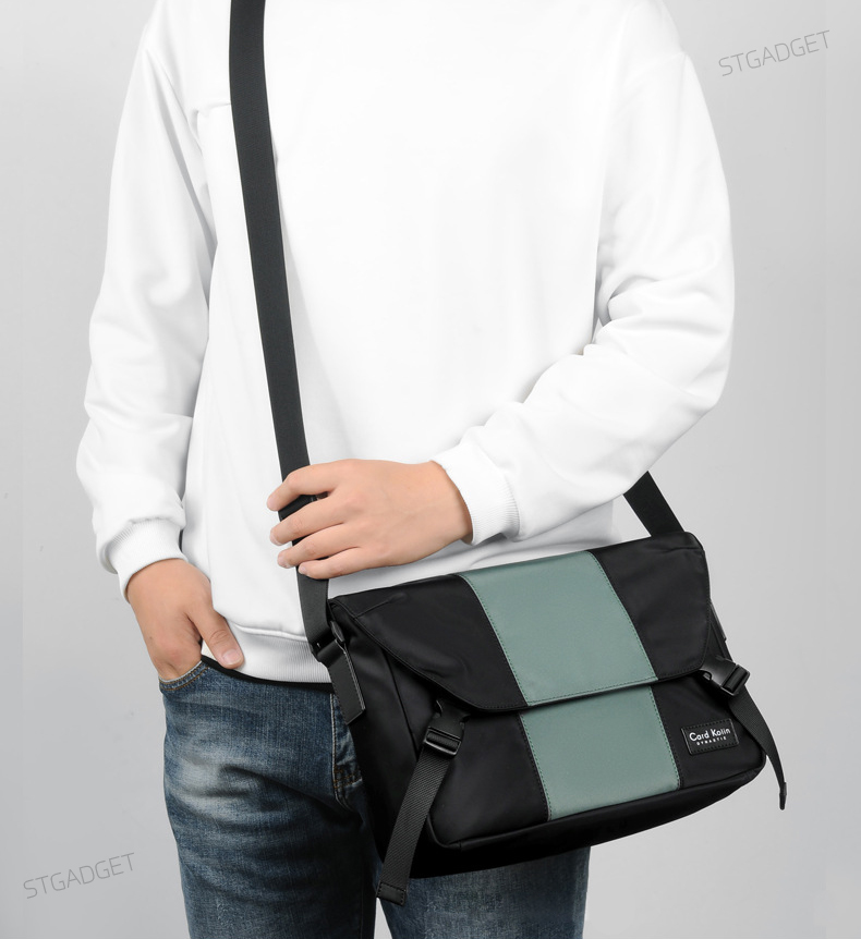 กระเป๋าสะพายข้าง Crossbody Bags กระเป๋าผู้ชาย กระเป๋าใส่ไปทำงาน ของแท้ 100% ใส่ iPad ได้ A053