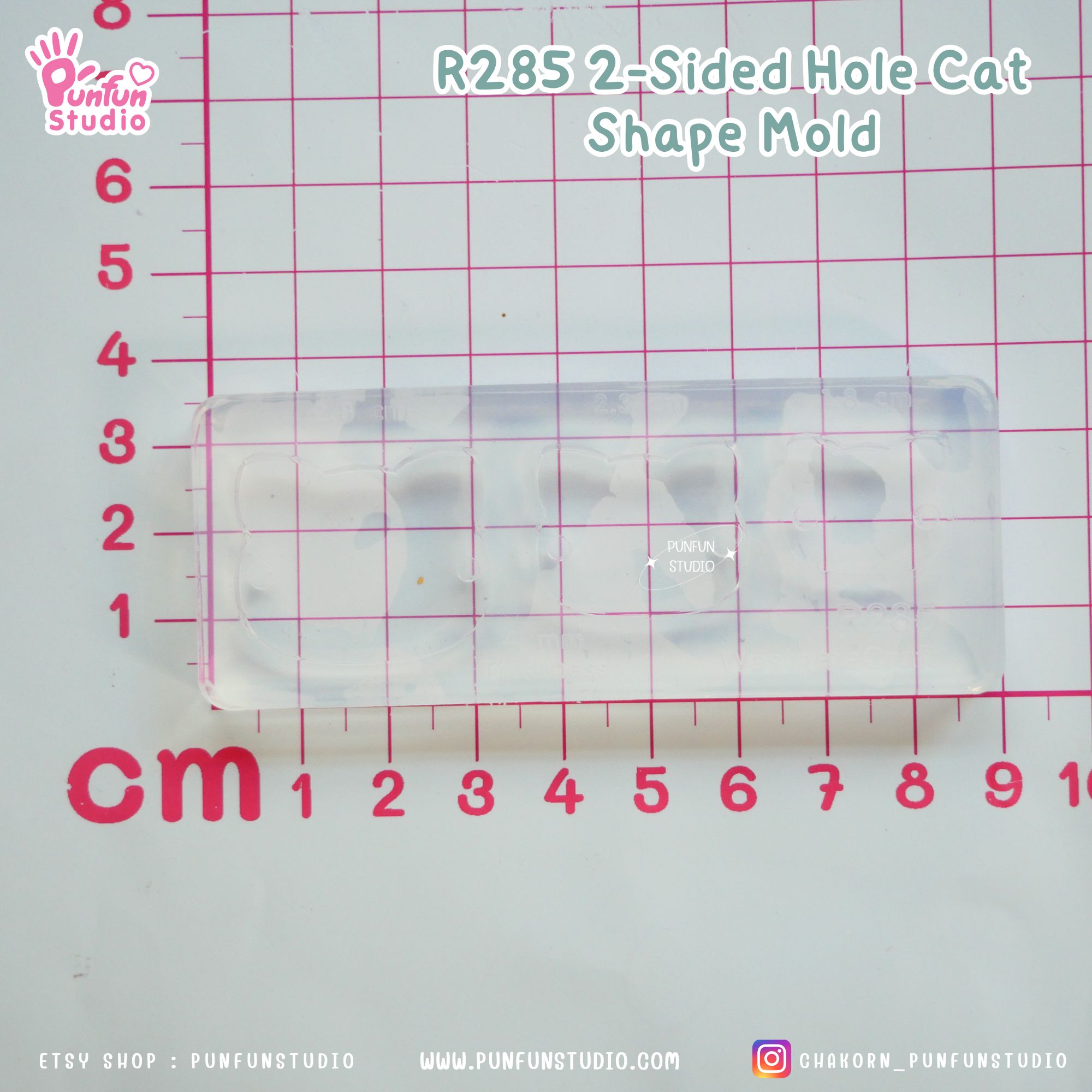 R285 2-Sided Hole Cat Shape Mold/ 3 in 1 / Size 2.8, 2.3, 1.8 cm / UV Clear