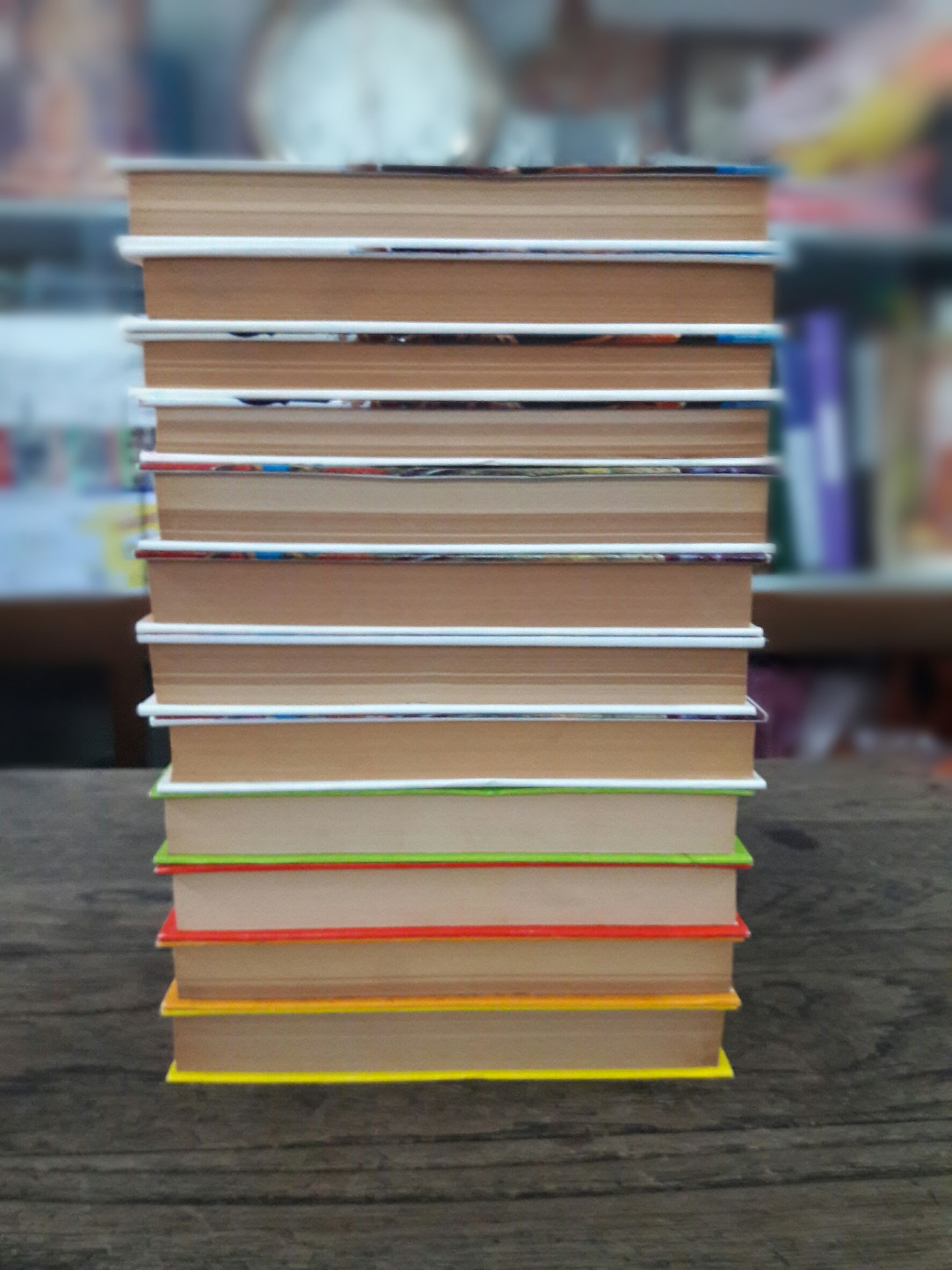 สี่มงกุฎ (12 เล่มจบ)